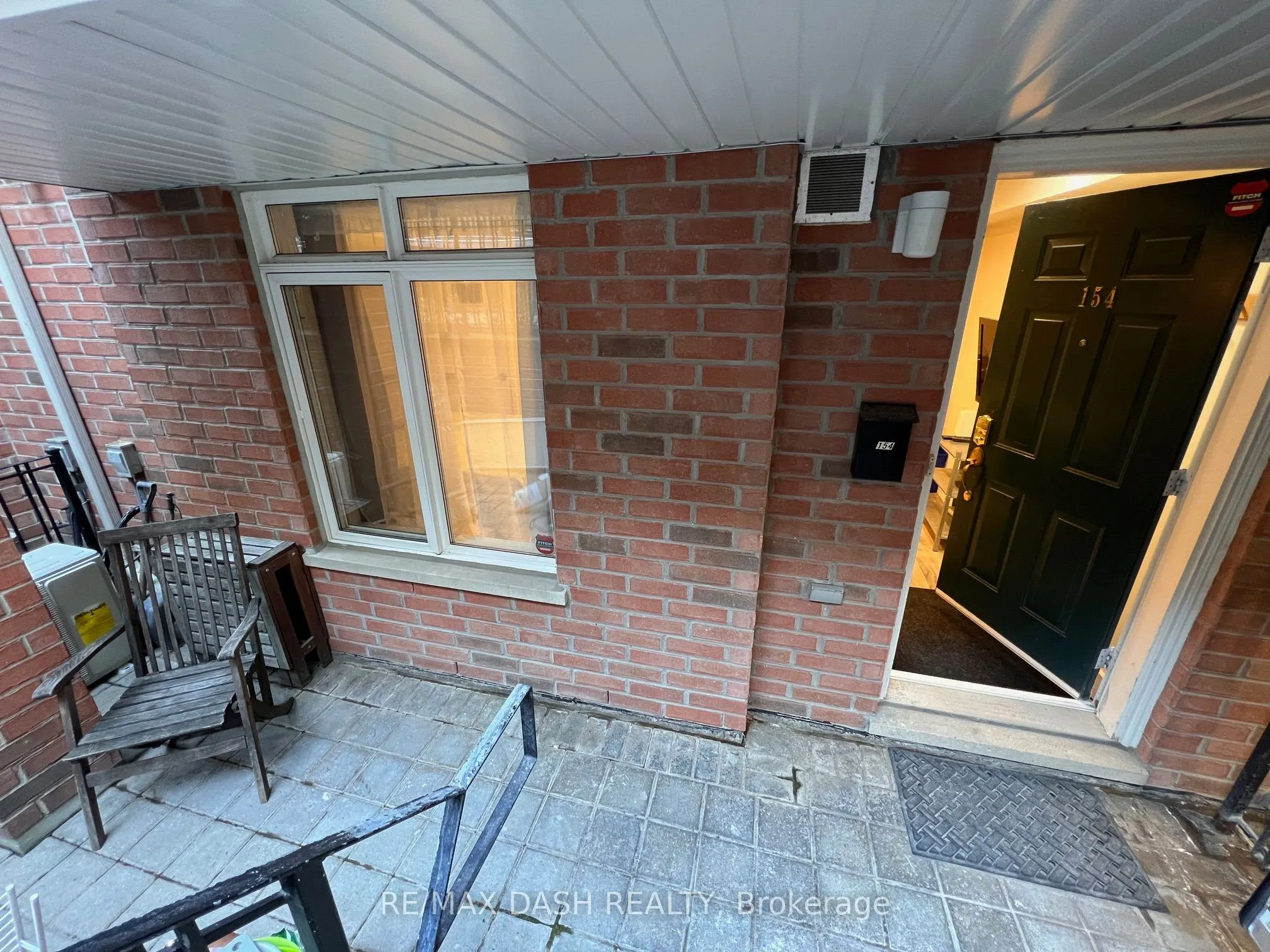 415 Jarvis Street, #154