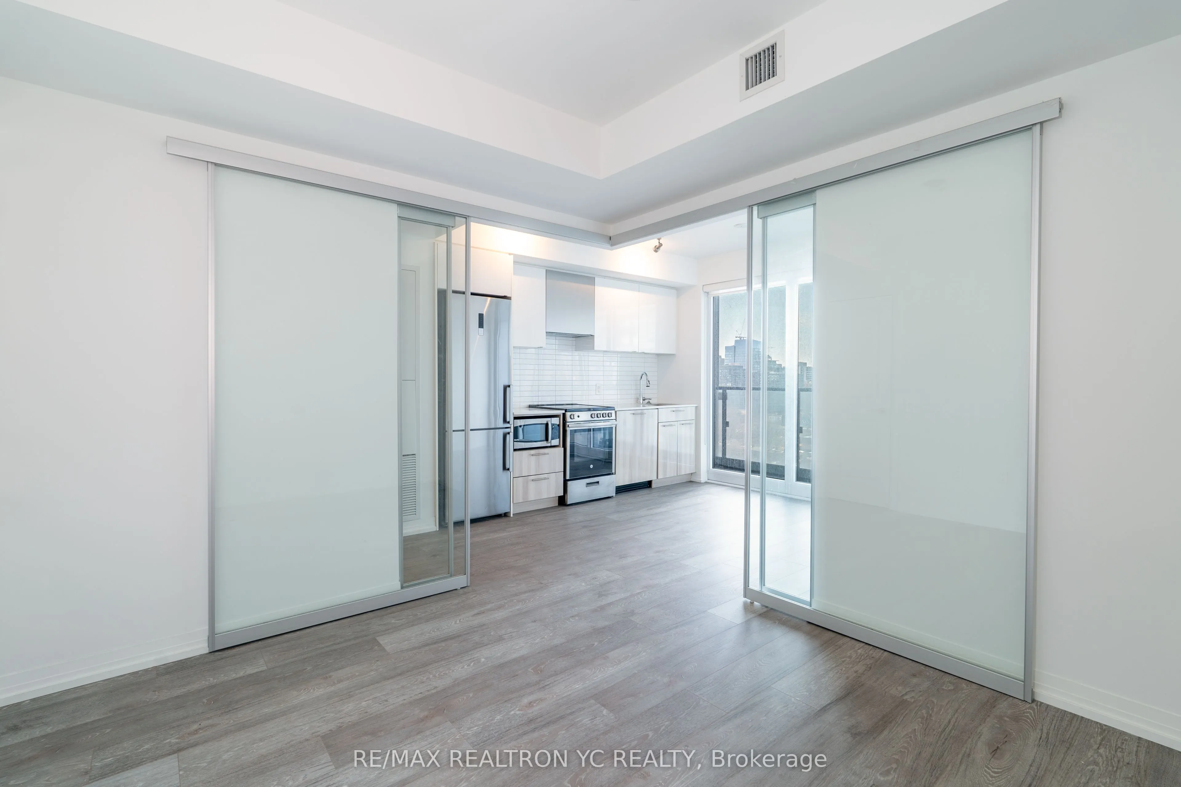 251 Jarvis Street, #1221