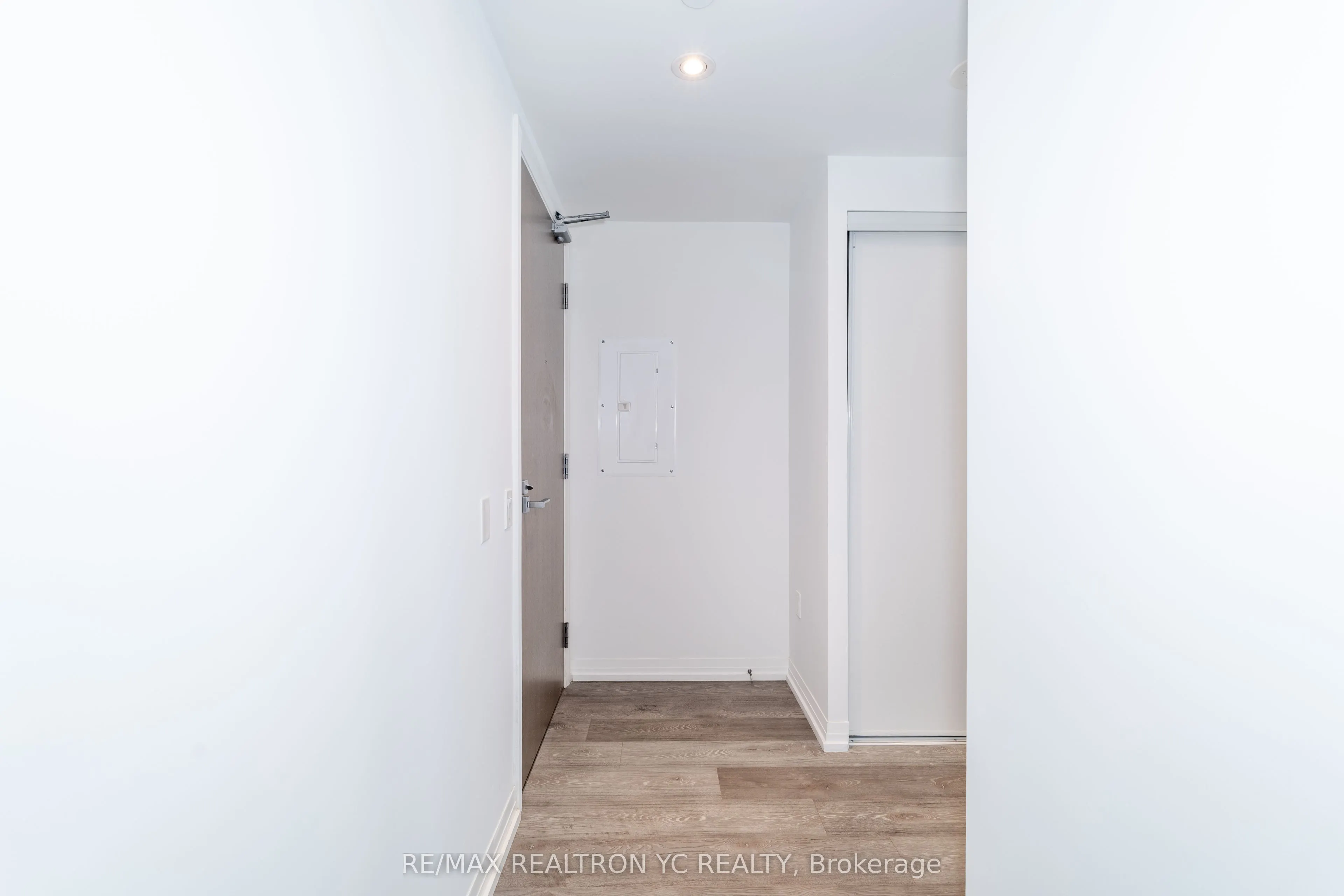 251 Jarvis Street, #1221