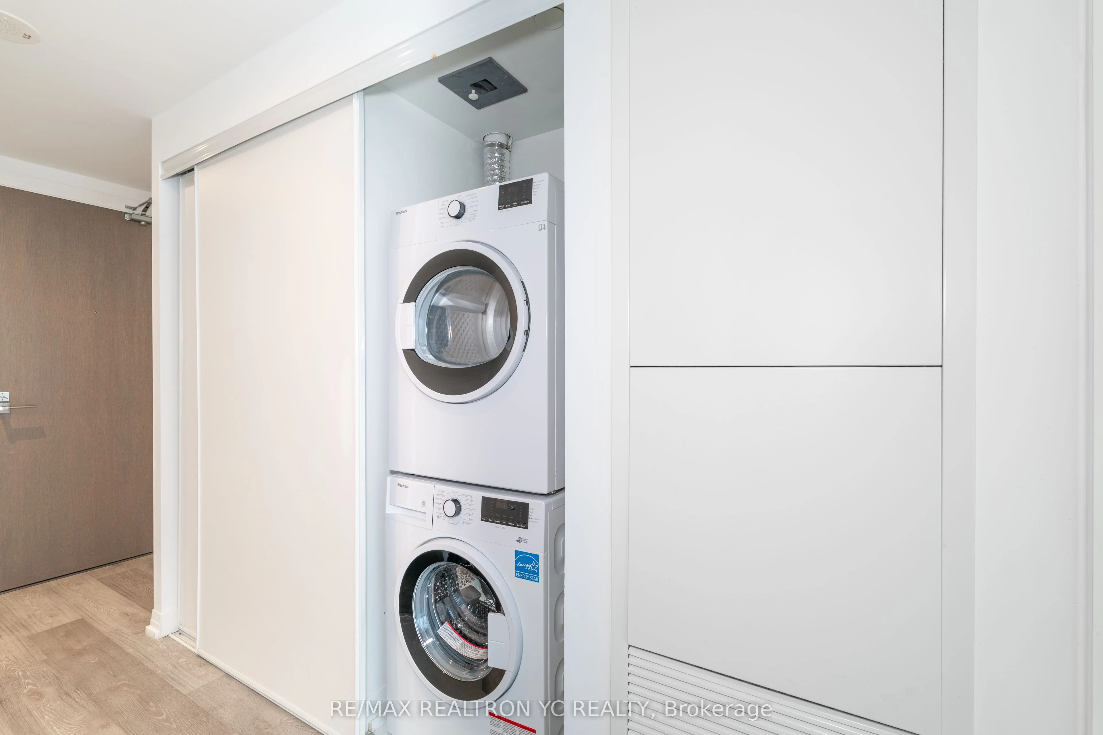 251 Jarvis Street, #1221