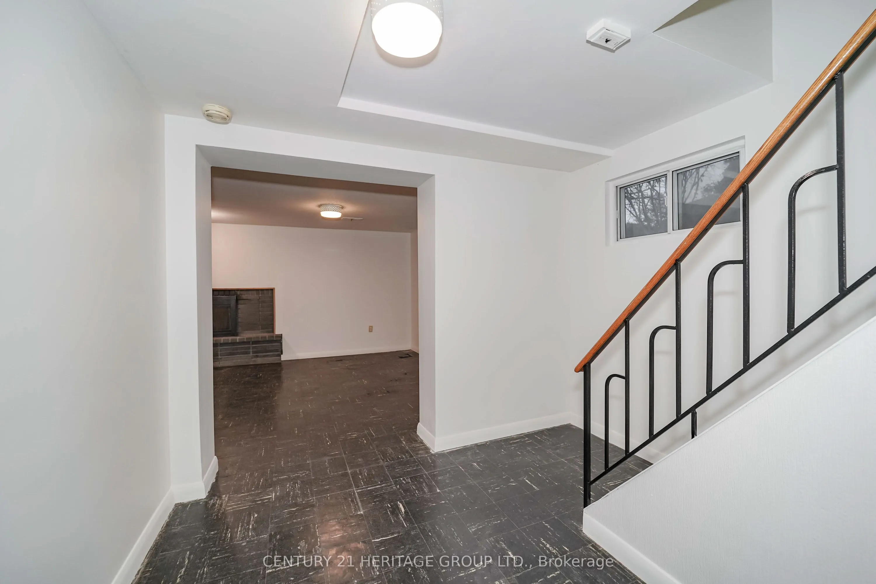 35 Caswell Drive