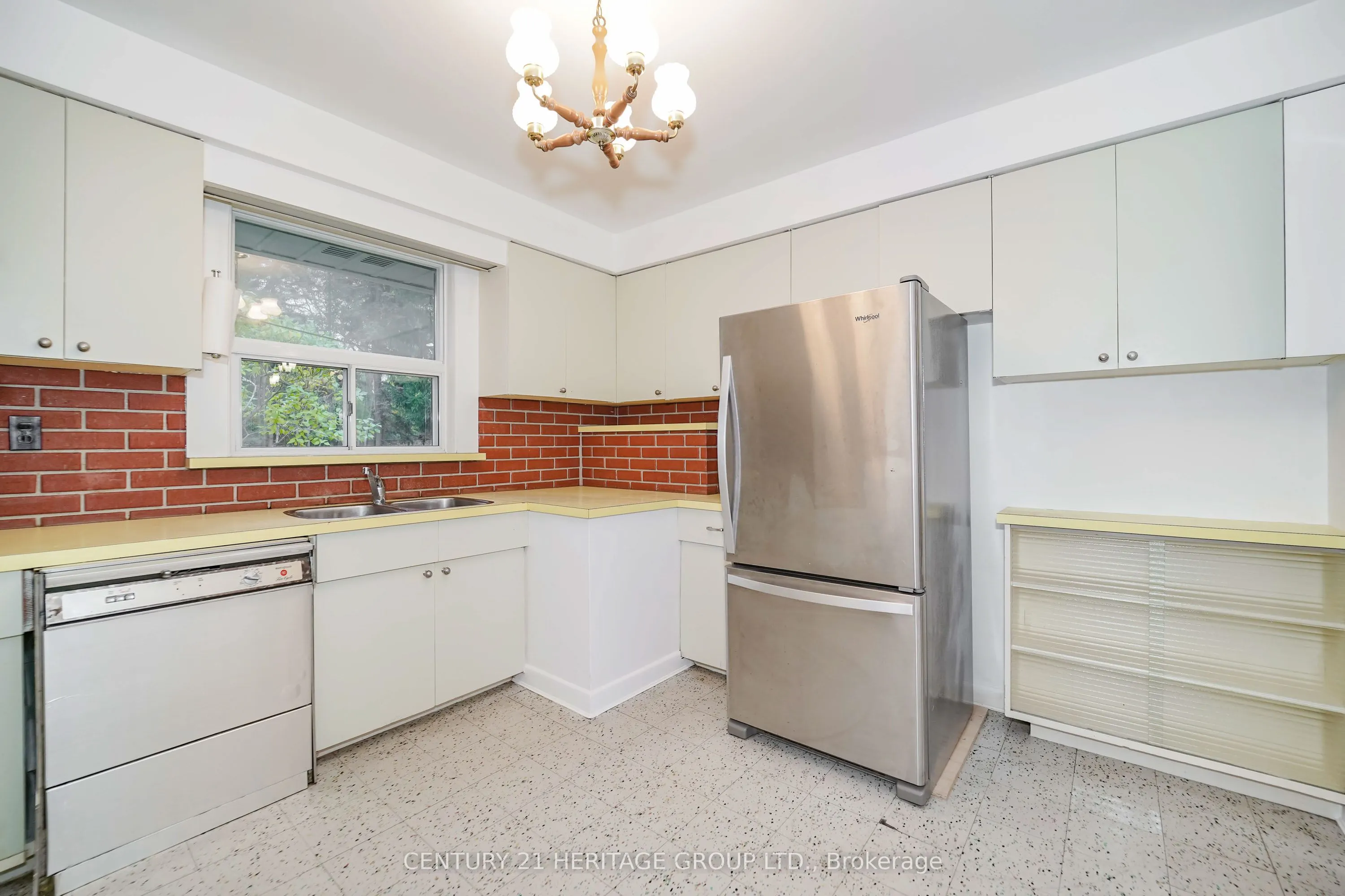 35 Caswell Drive