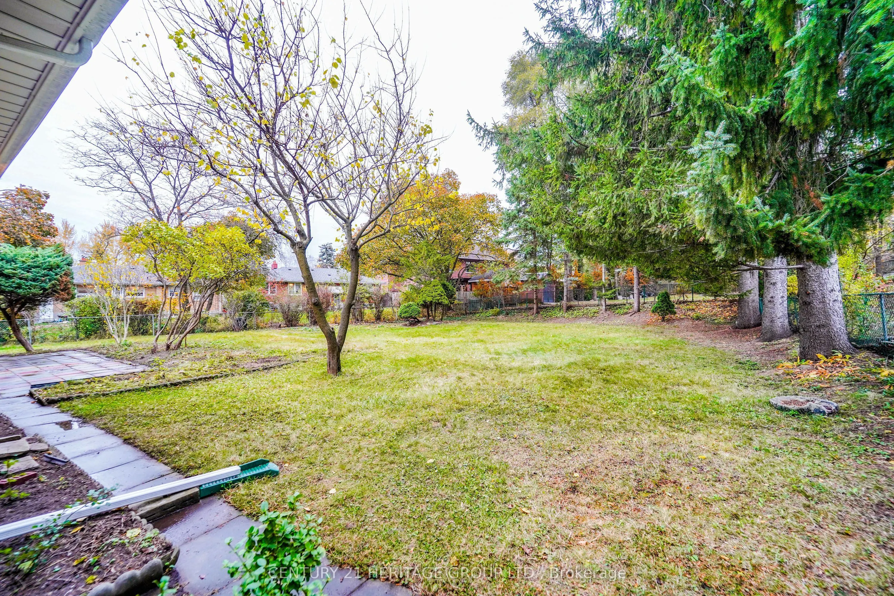 35 Caswell Drive