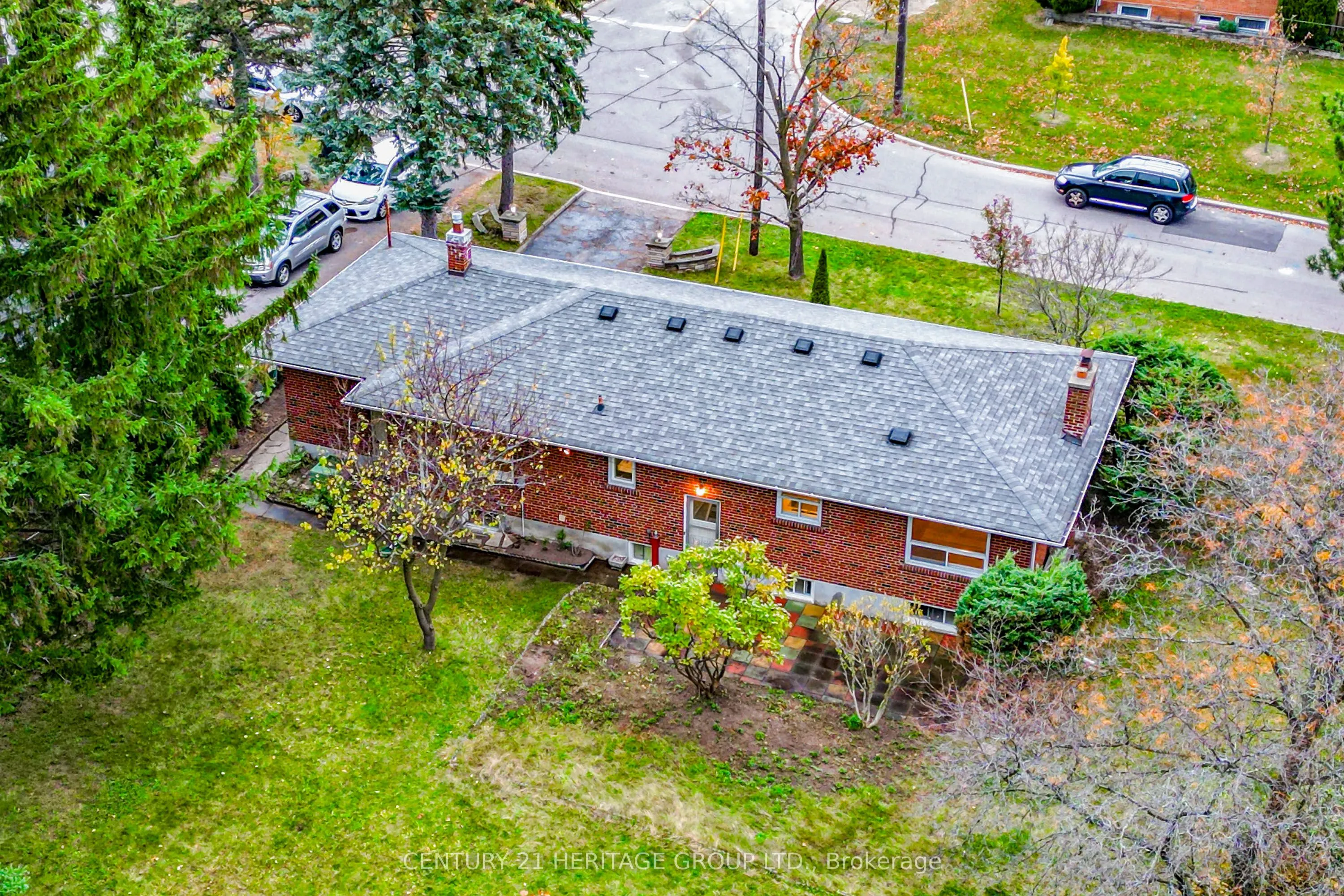 35 Caswell Drive