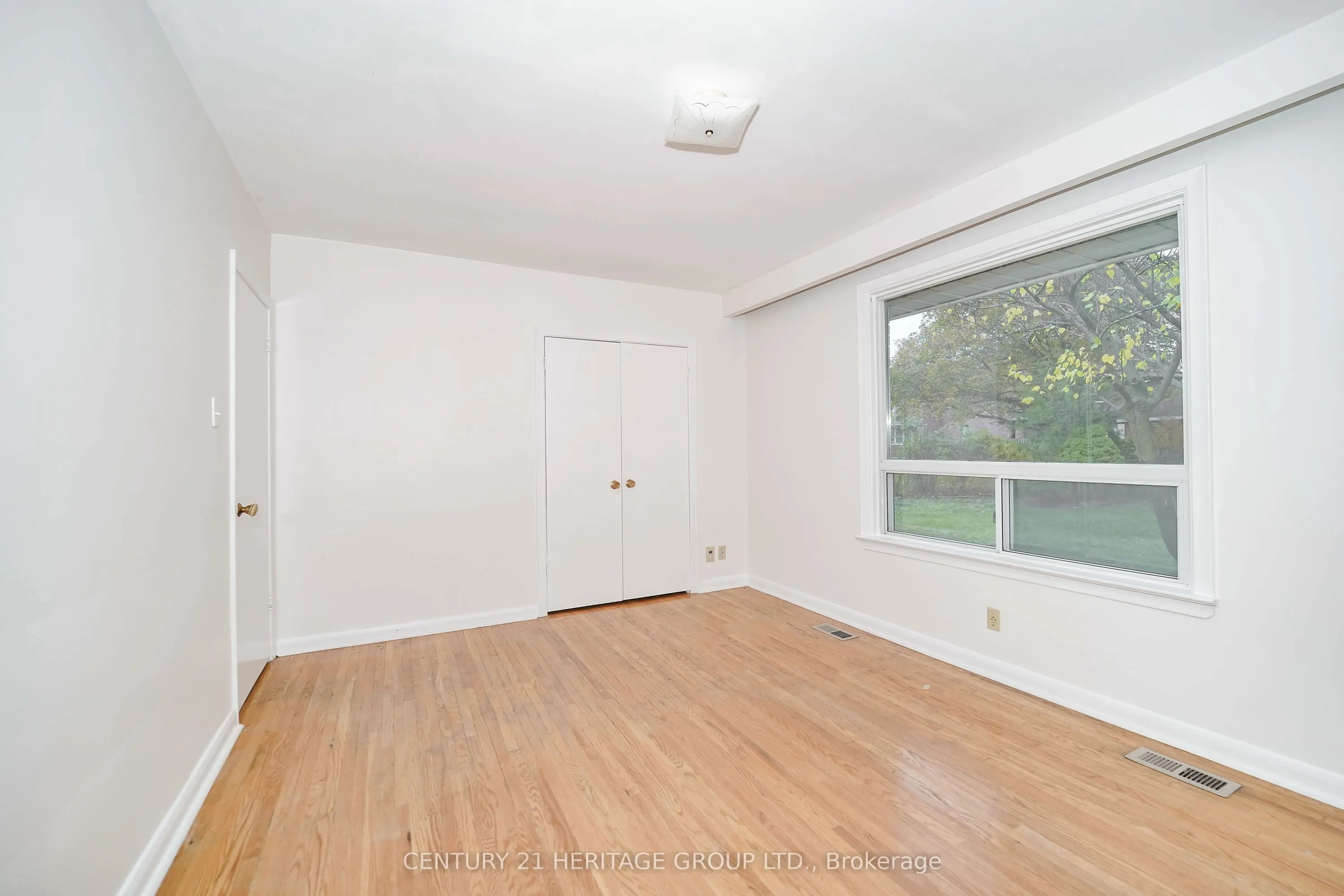 35 Caswell Drive