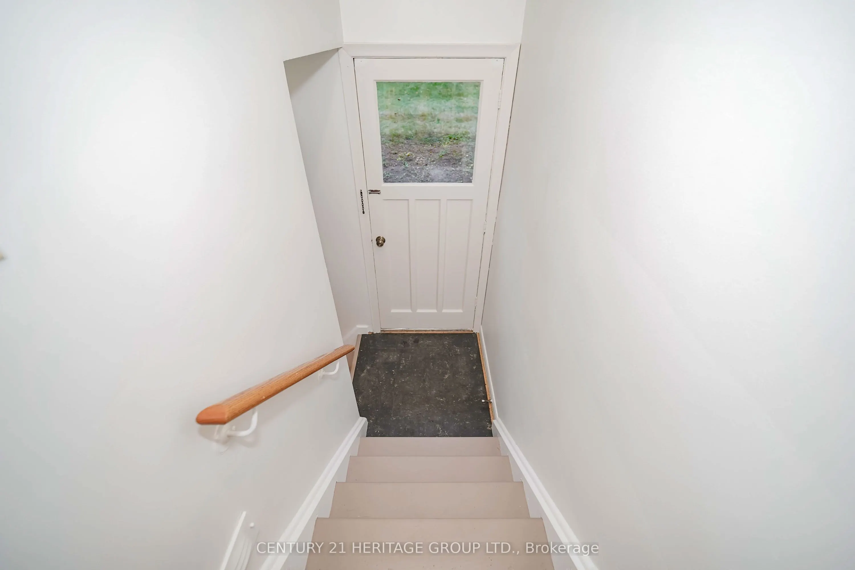 35 Caswell Drive