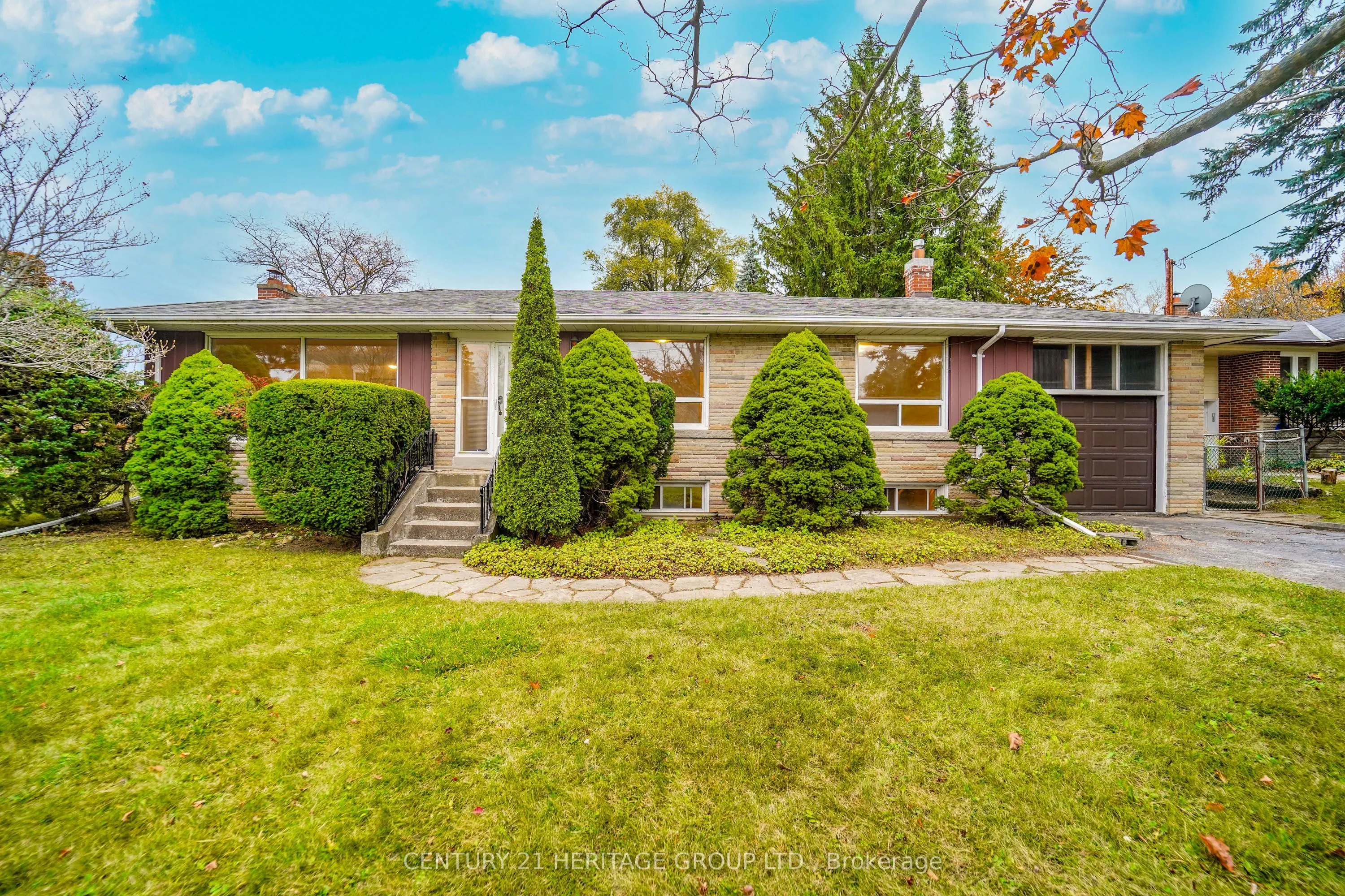35 Caswell Drive