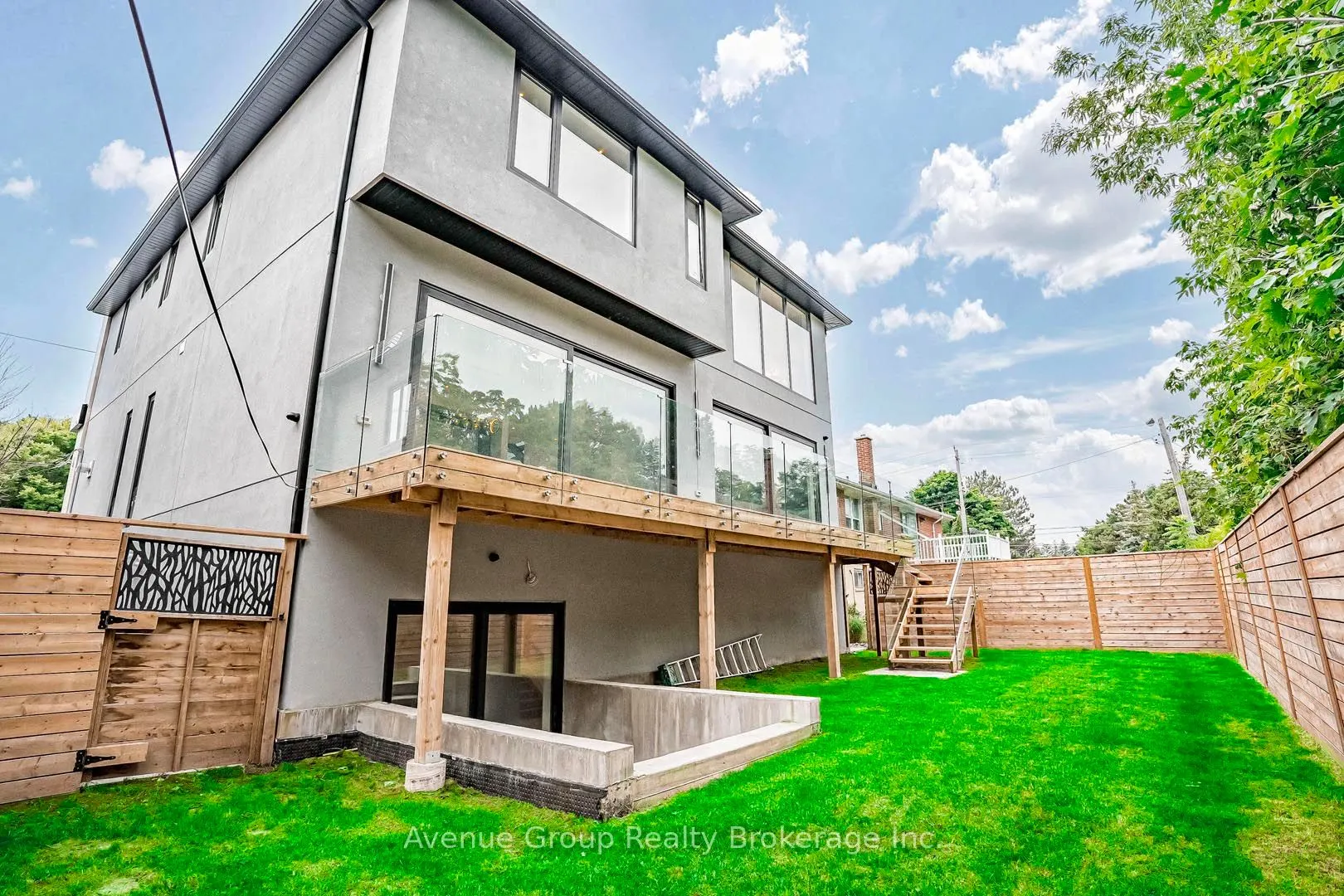 4 Burleigh Heights Drive