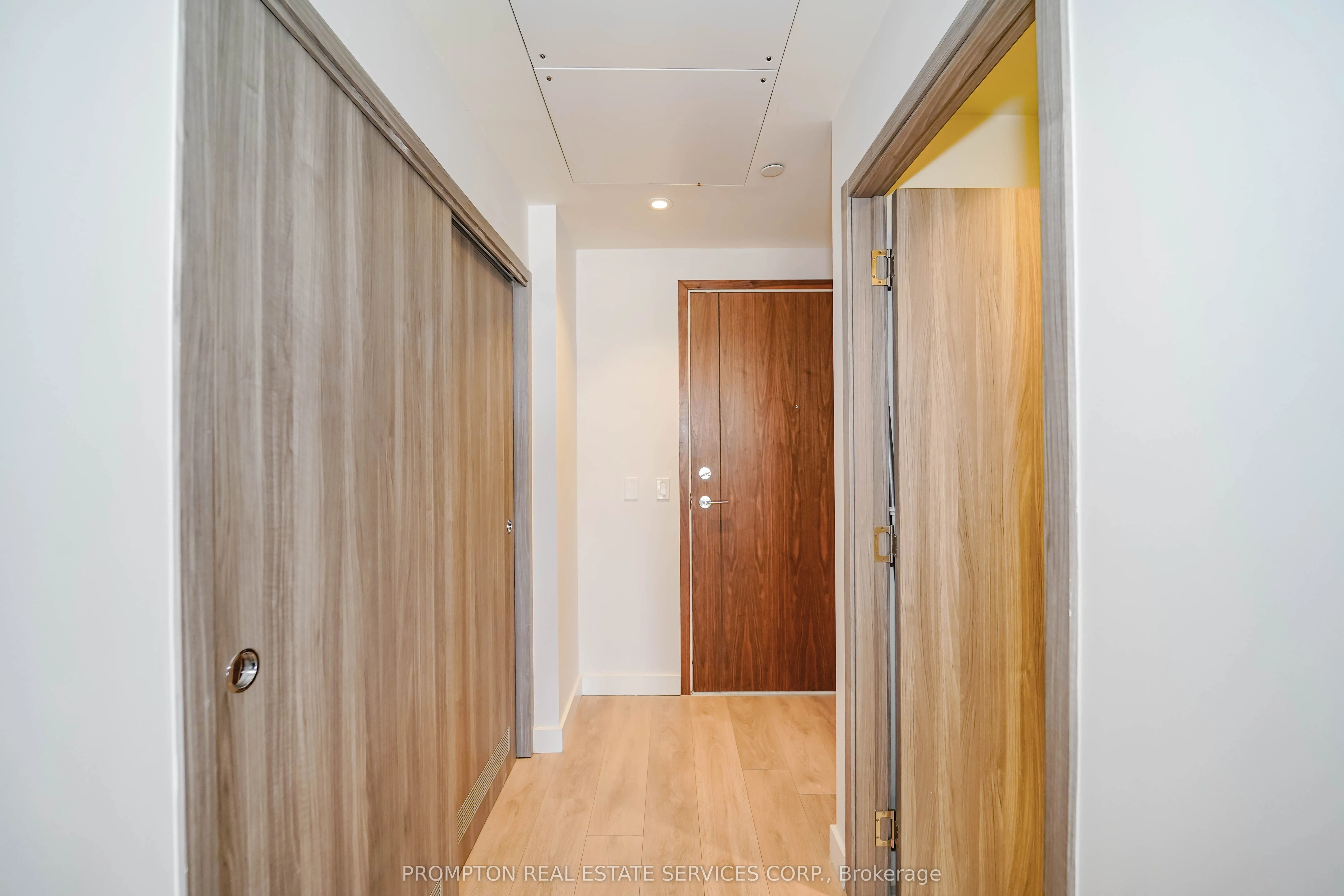 85 McMahon Drive, #711