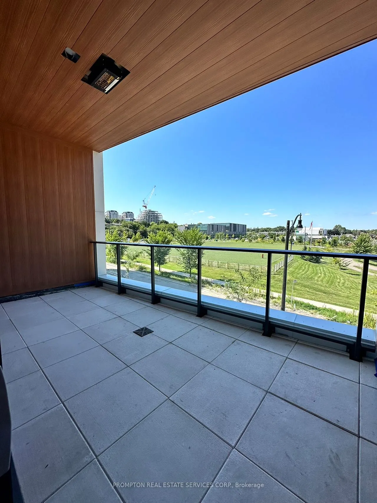 35 McMahon Drive, #villa105