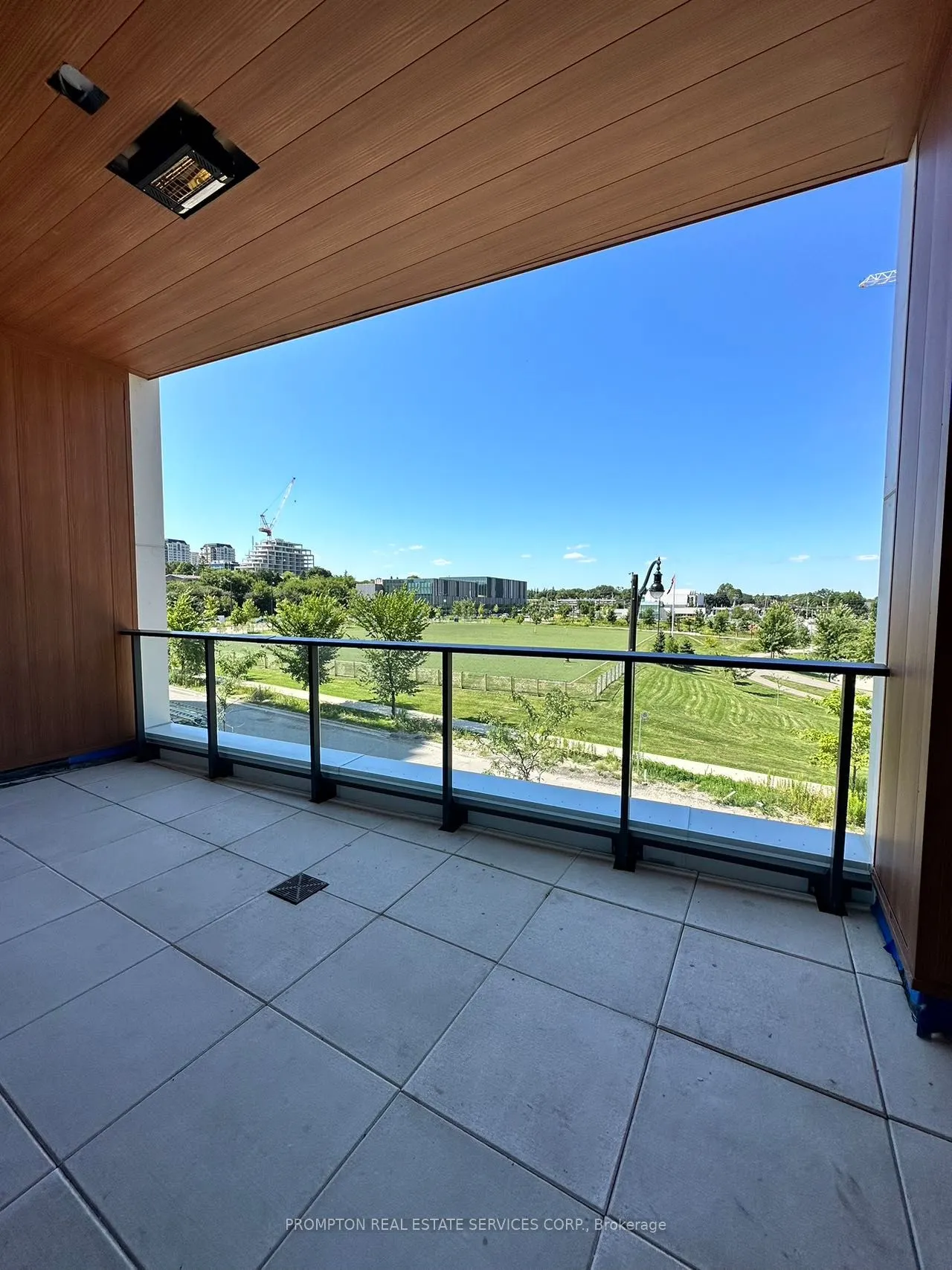 35 McMahon Drive, #villa105