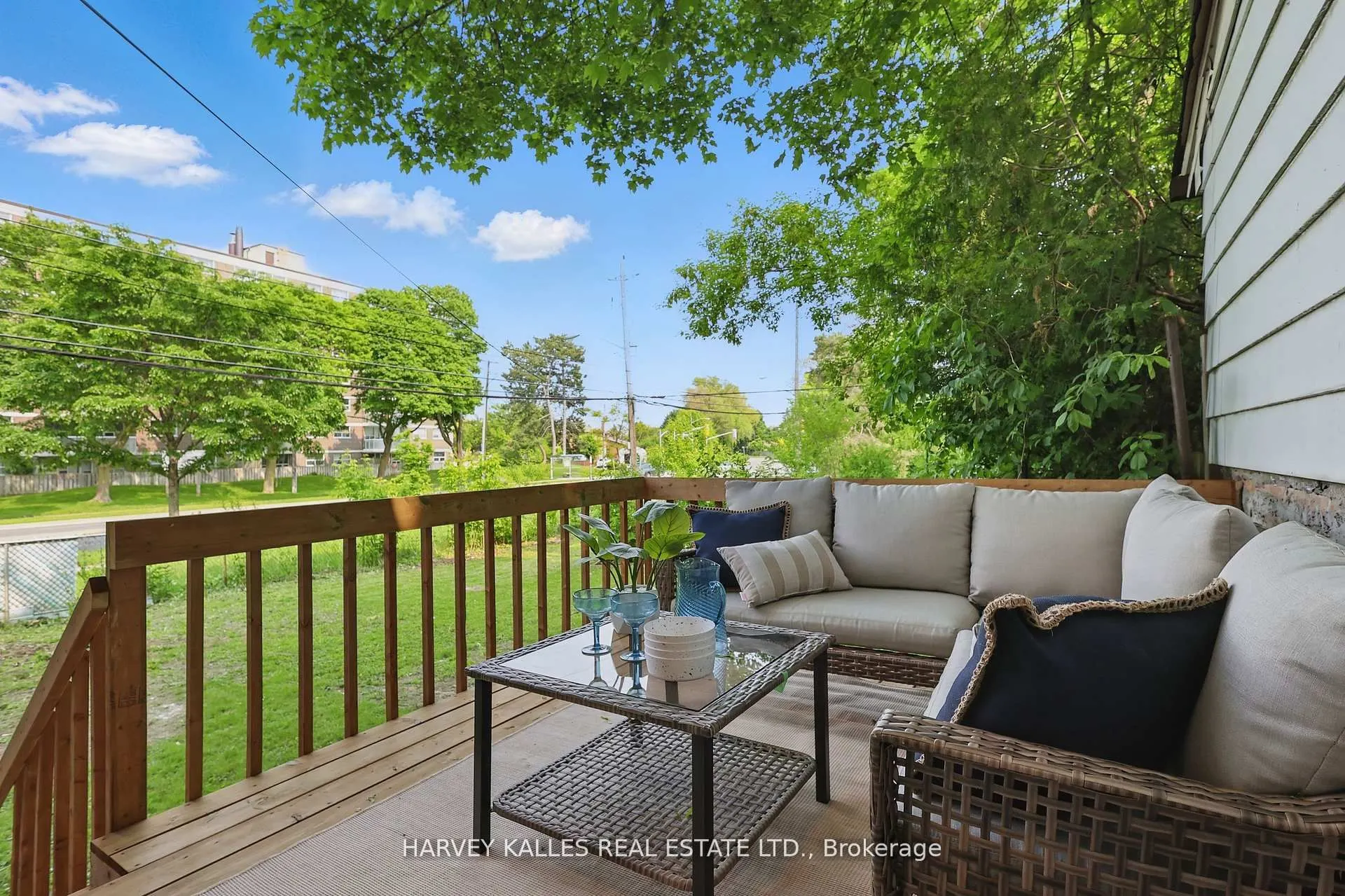 1 Vanity Court, #Upper