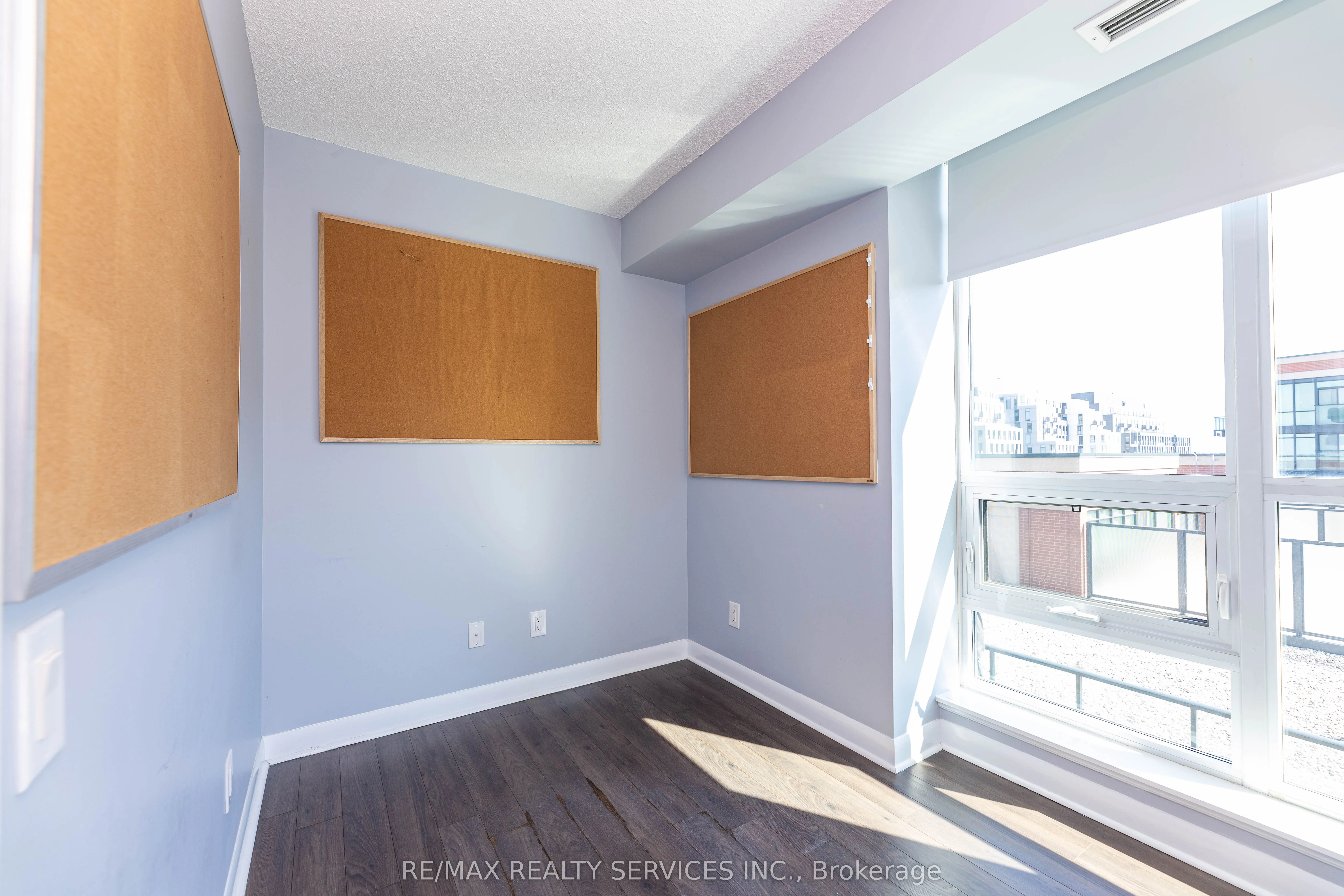 525 Wilson Avenue, #824