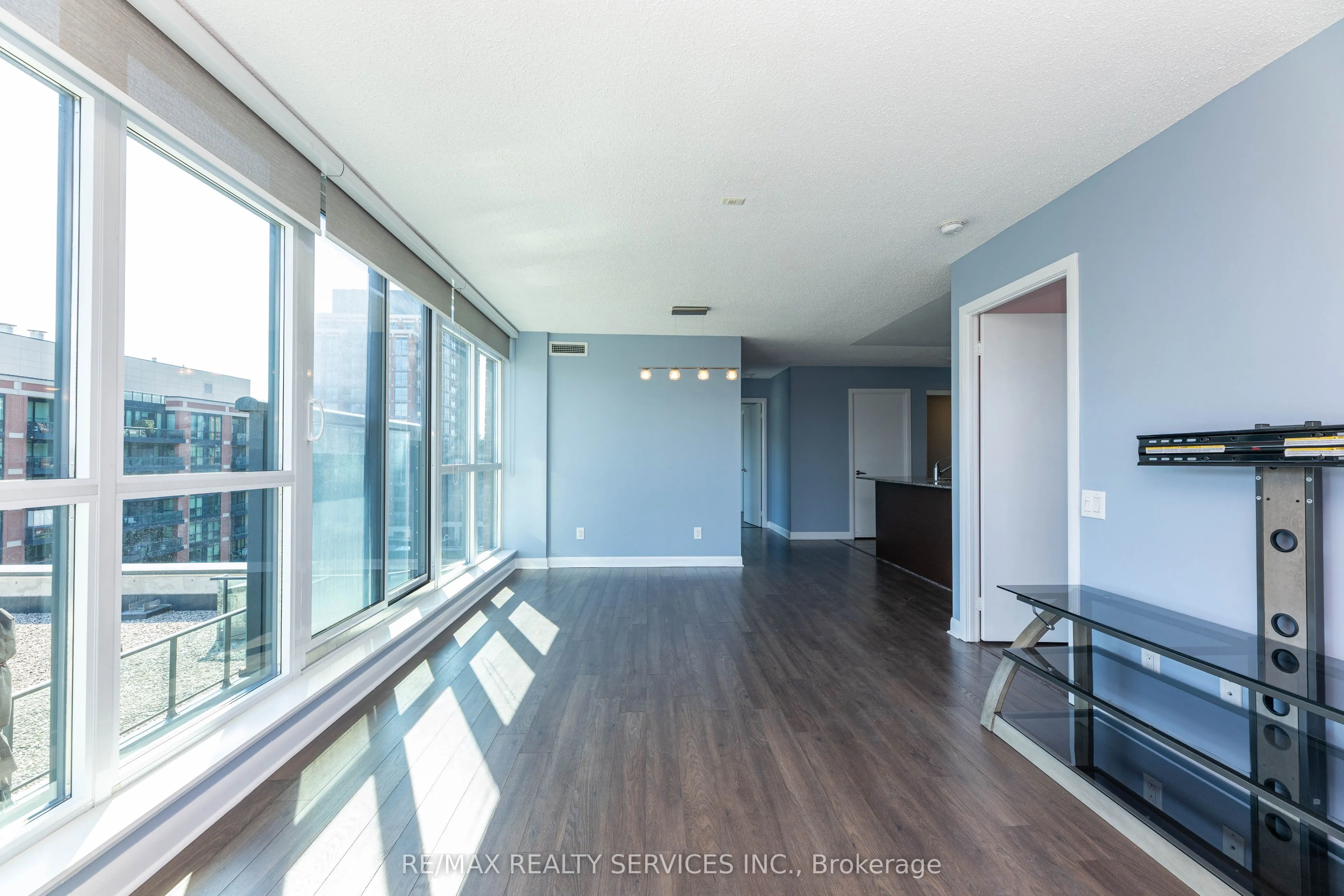 525 Wilson Avenue, #824