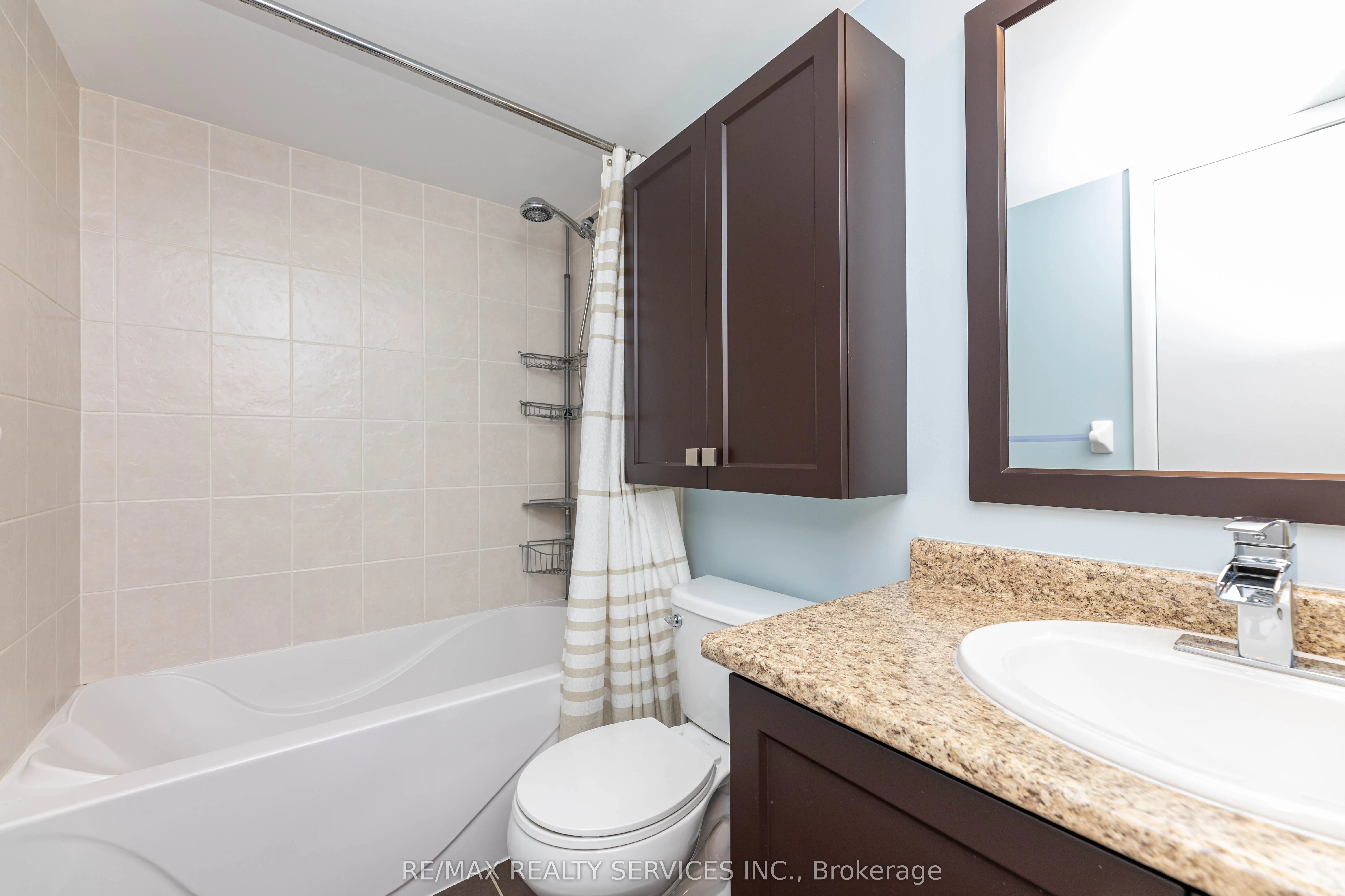 525 Wilson Avenue, #824