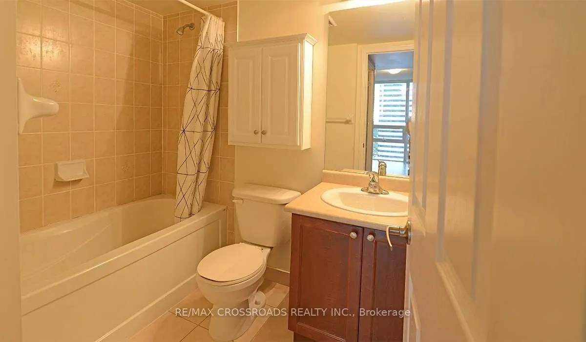 35 Hollywood Avenue, #1609