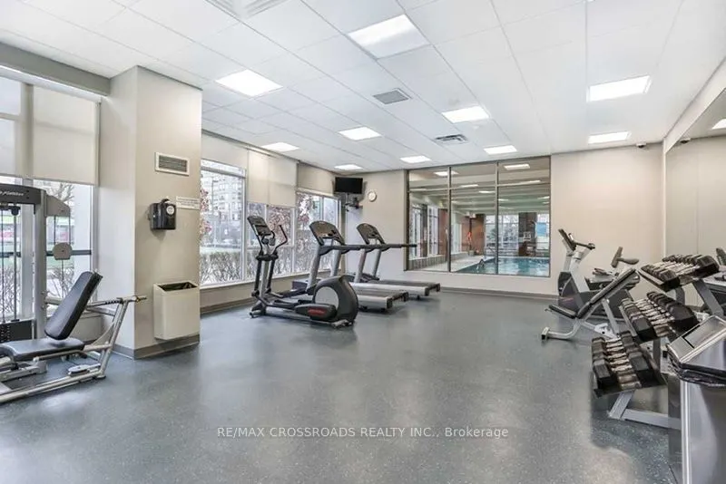 35 Hollywood Avenue, #1609