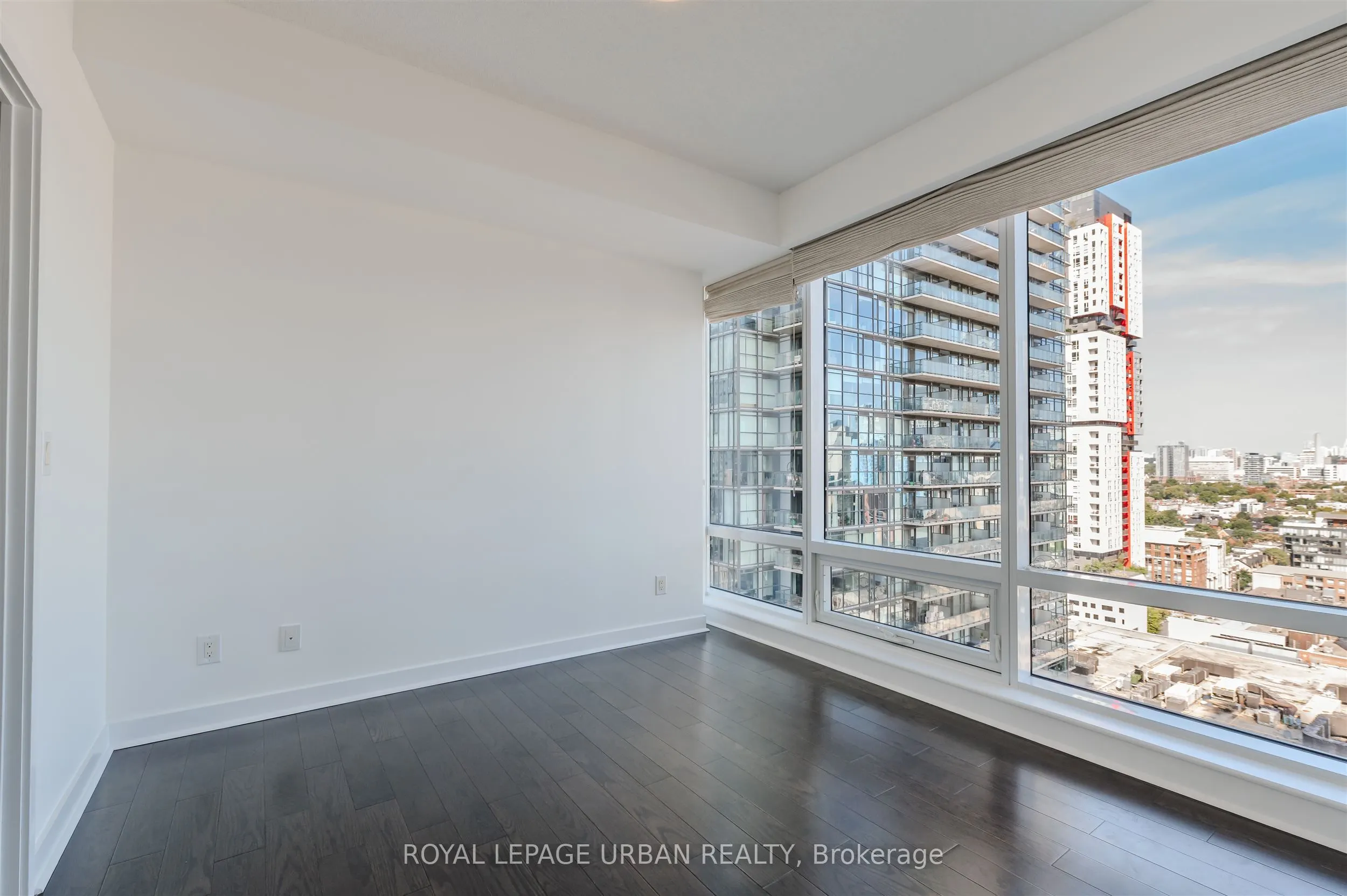 295 Adelaide Street W, #2204