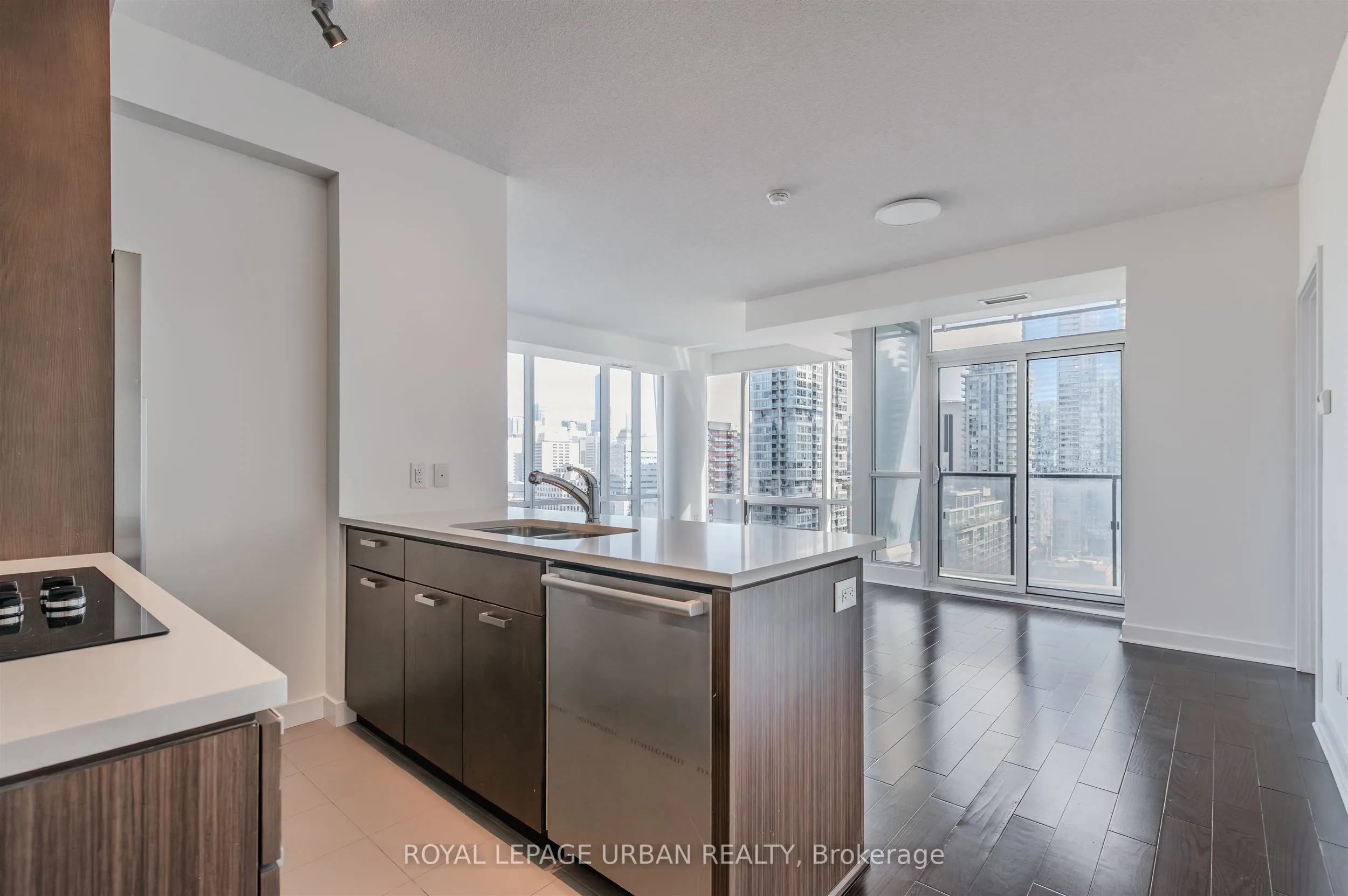 295 Adelaide Street W, #2204