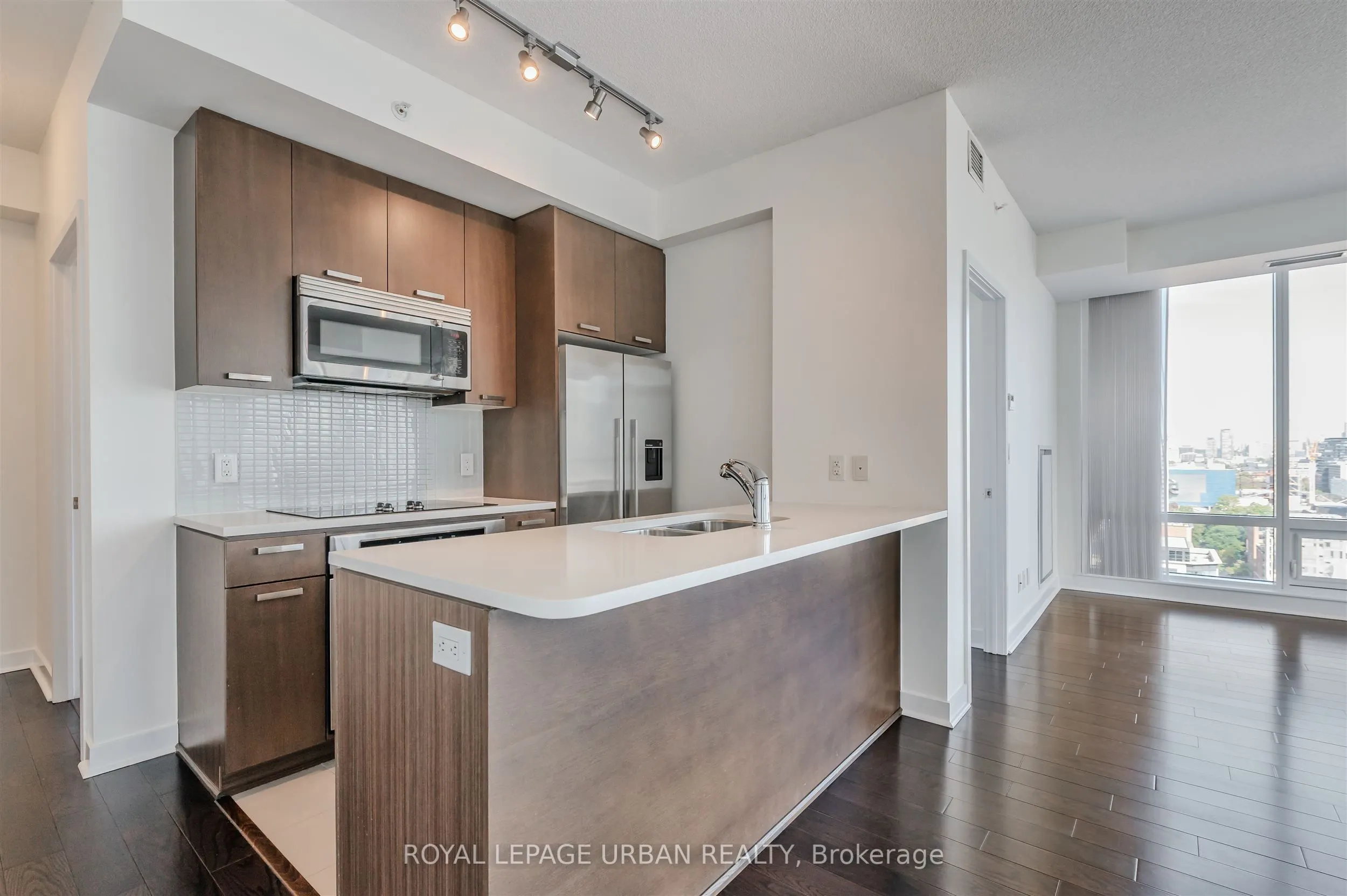 295 Adelaide Street W, #2204