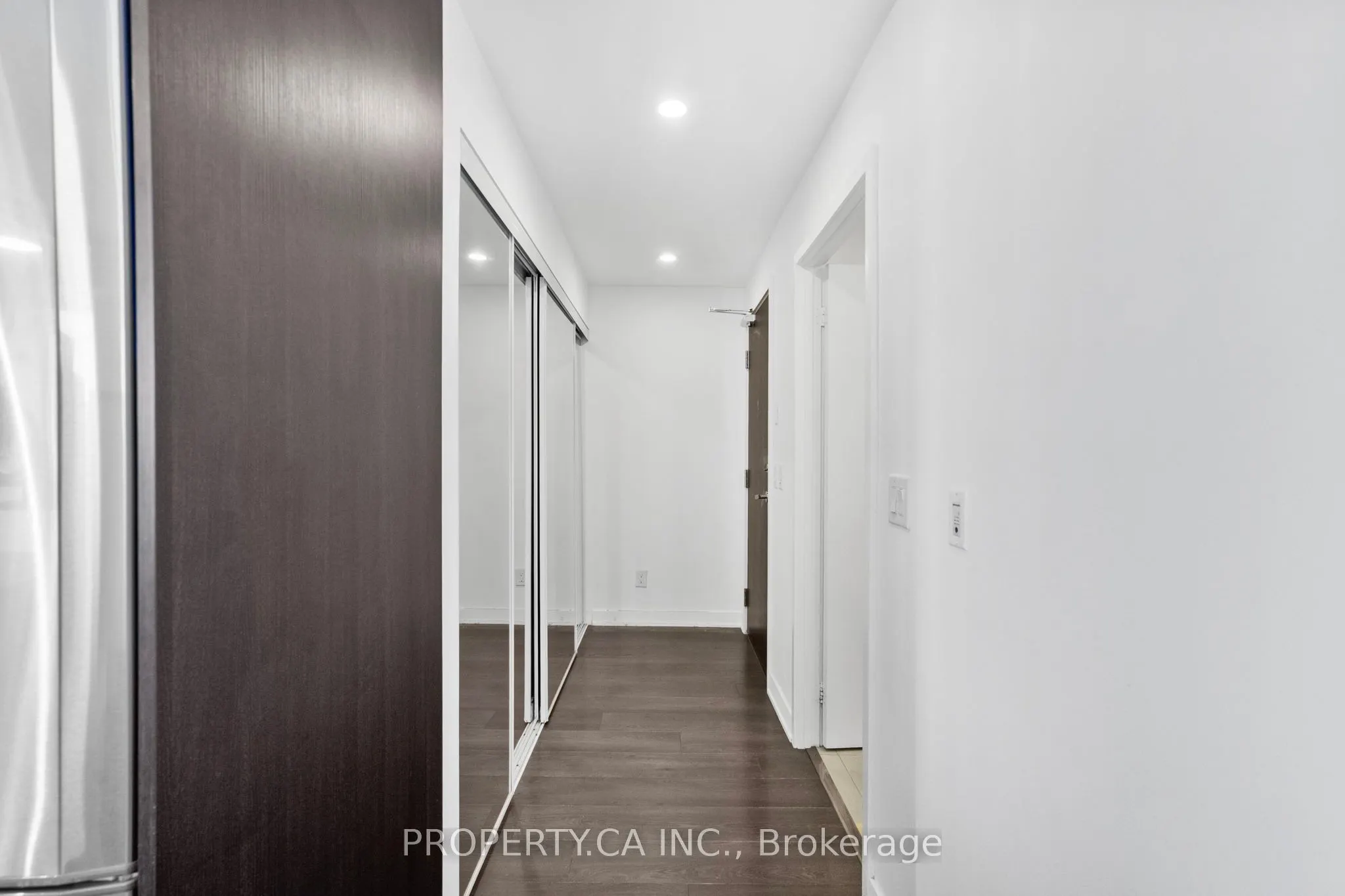 170 Sumach Street, #2212