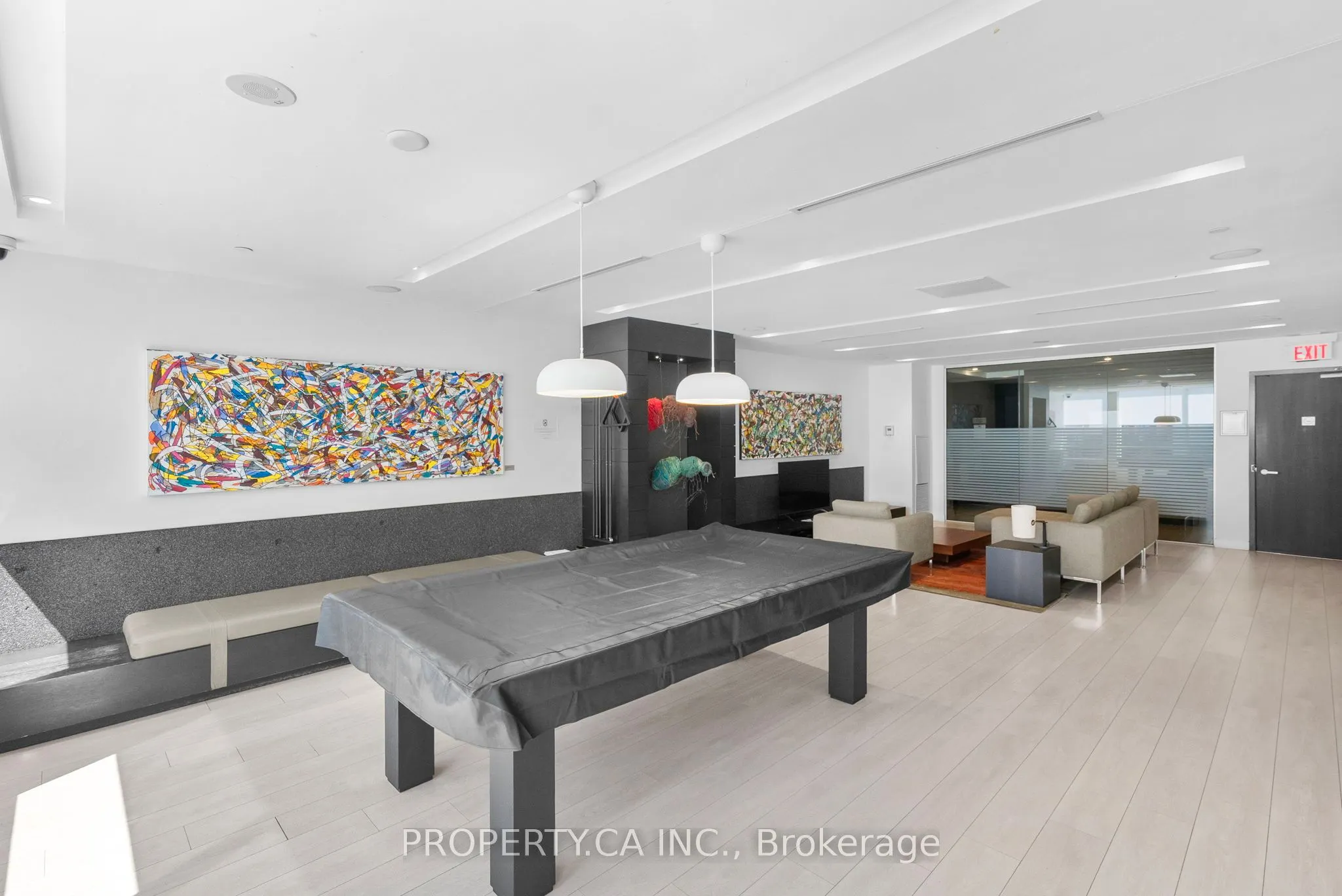 170 Sumach Street, #2212