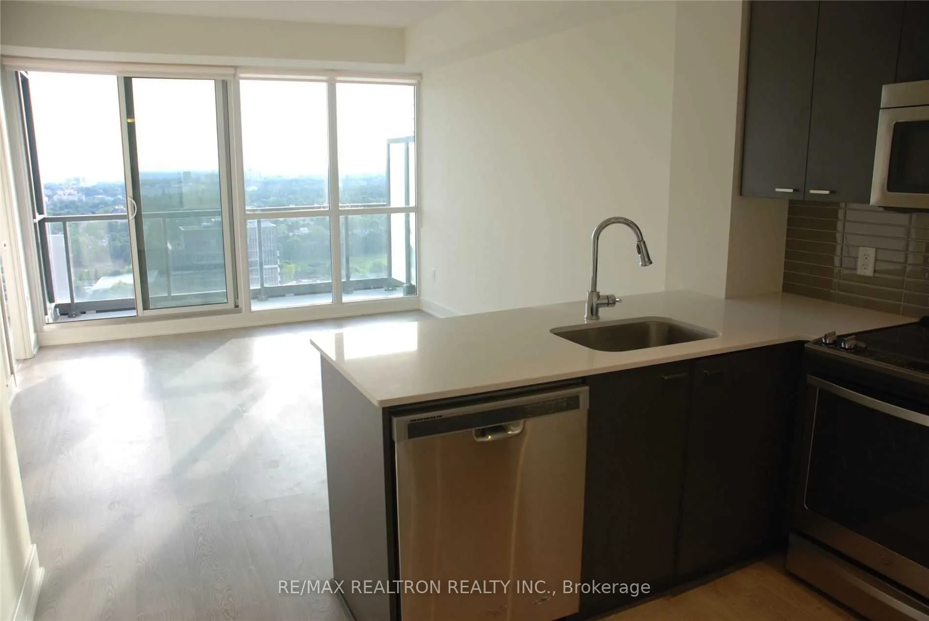 30 Roehampton Avenue, #3003