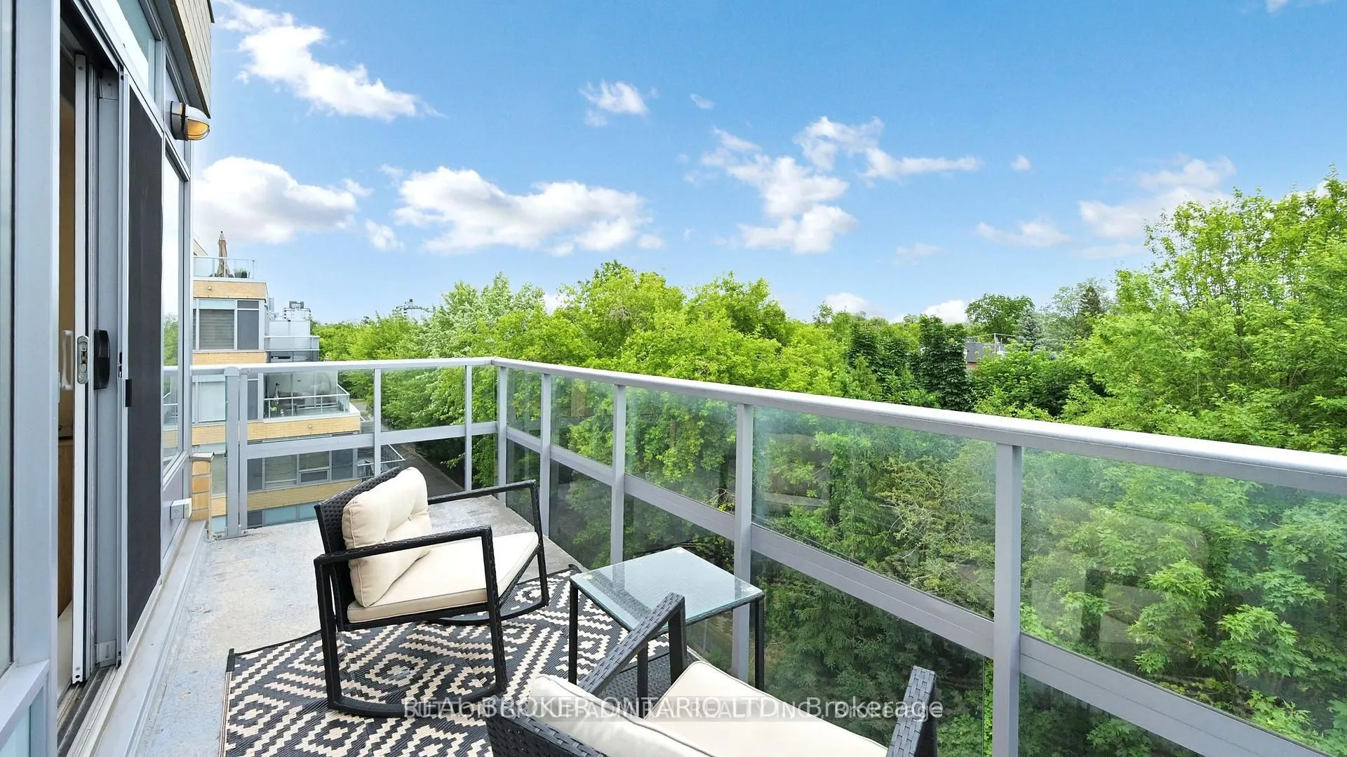 701 Sheppard Avenue W #415