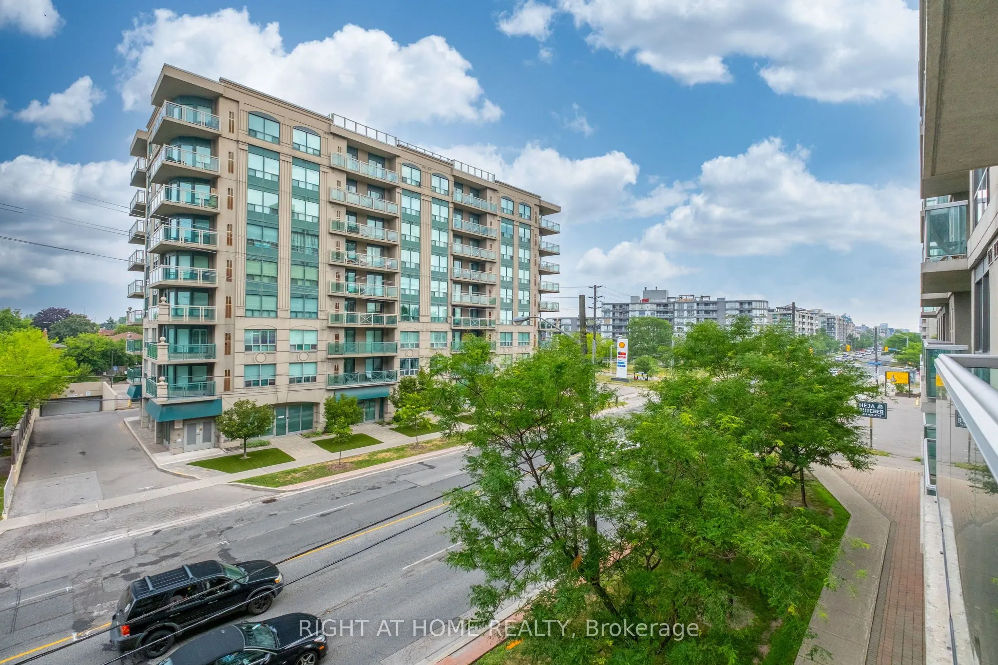 935 Sheppard Avenue W, #310