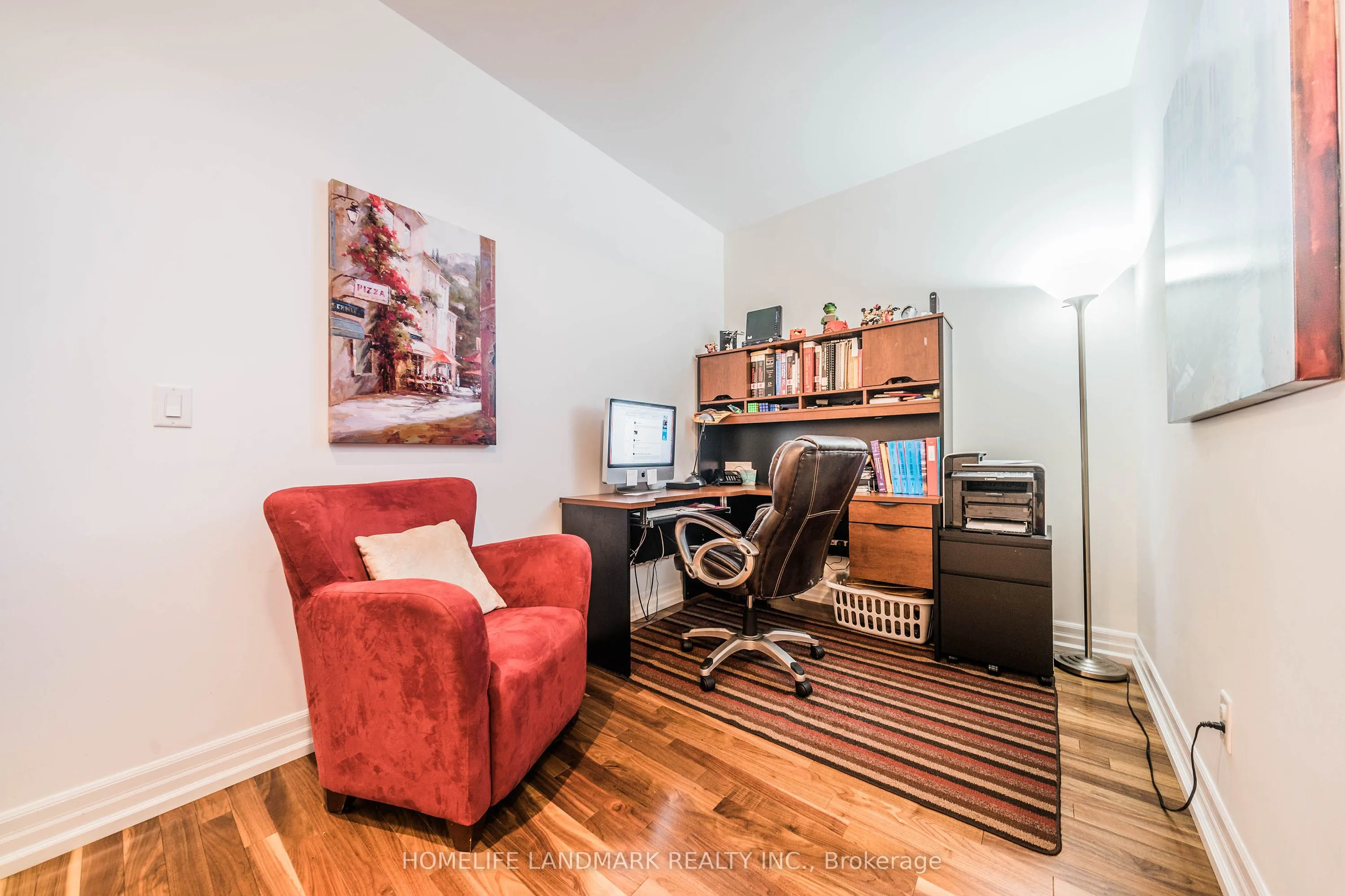 20 Burkebrook Place, #109