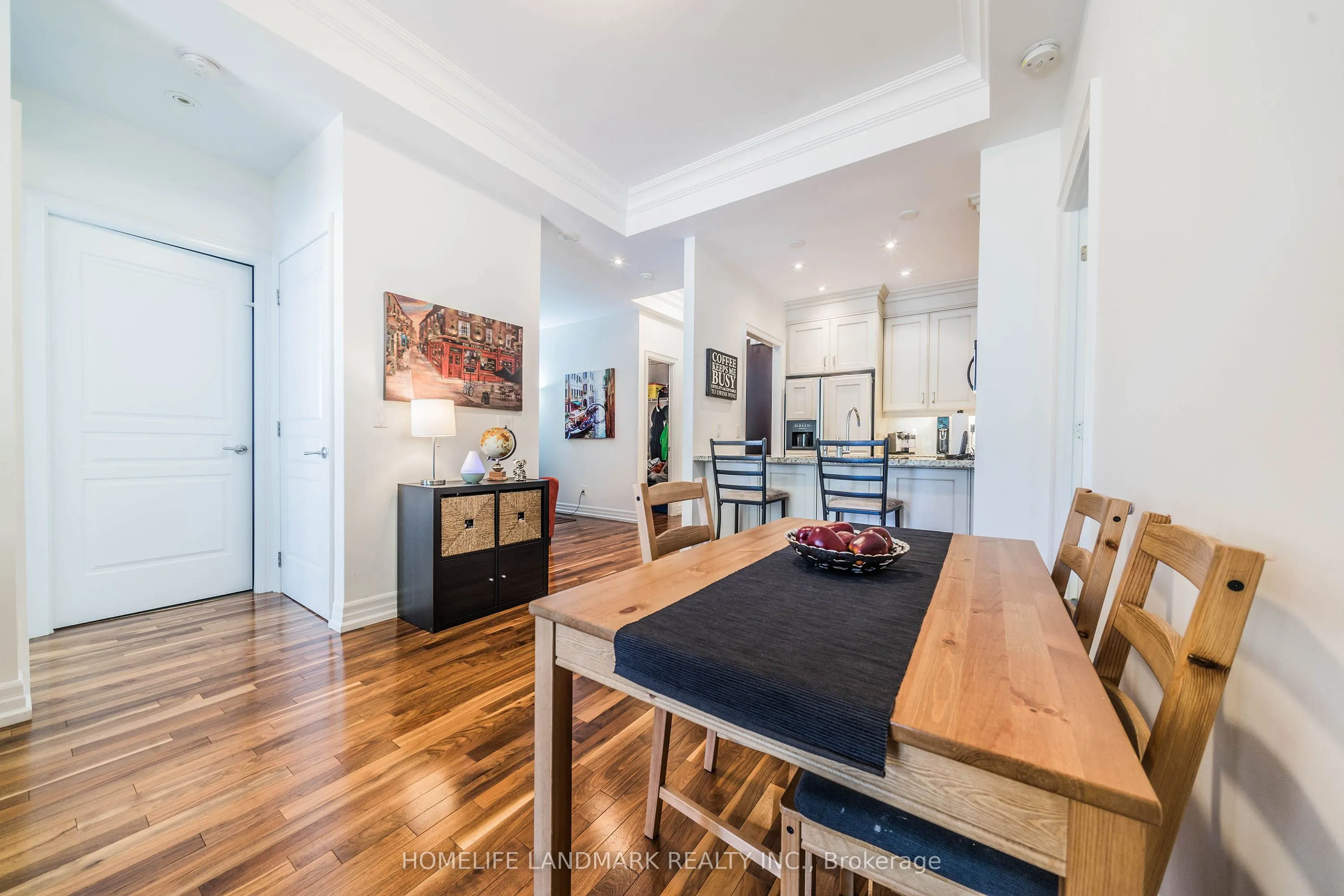 20 Burkebrook Place, #109