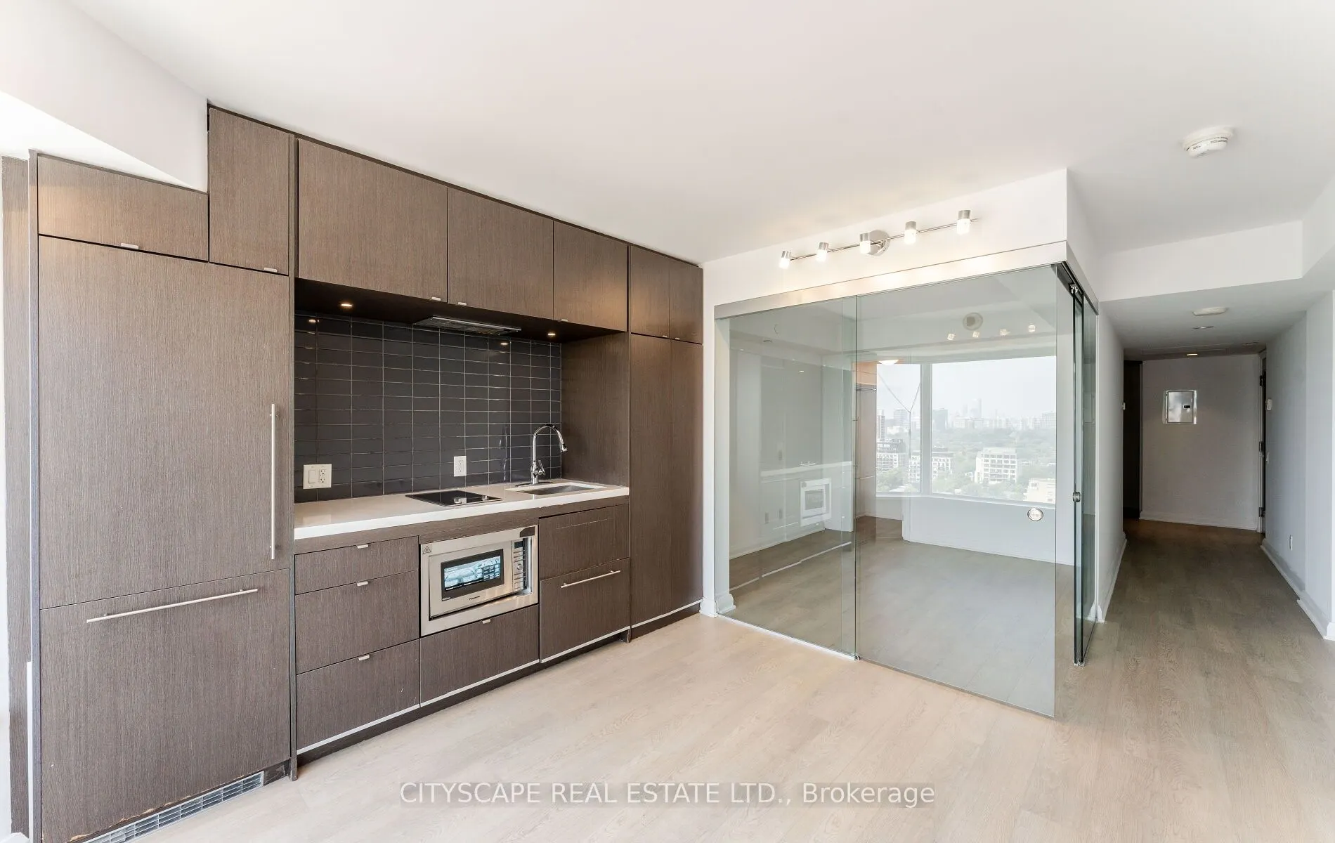 155 Yorkville Avenue, #2120
