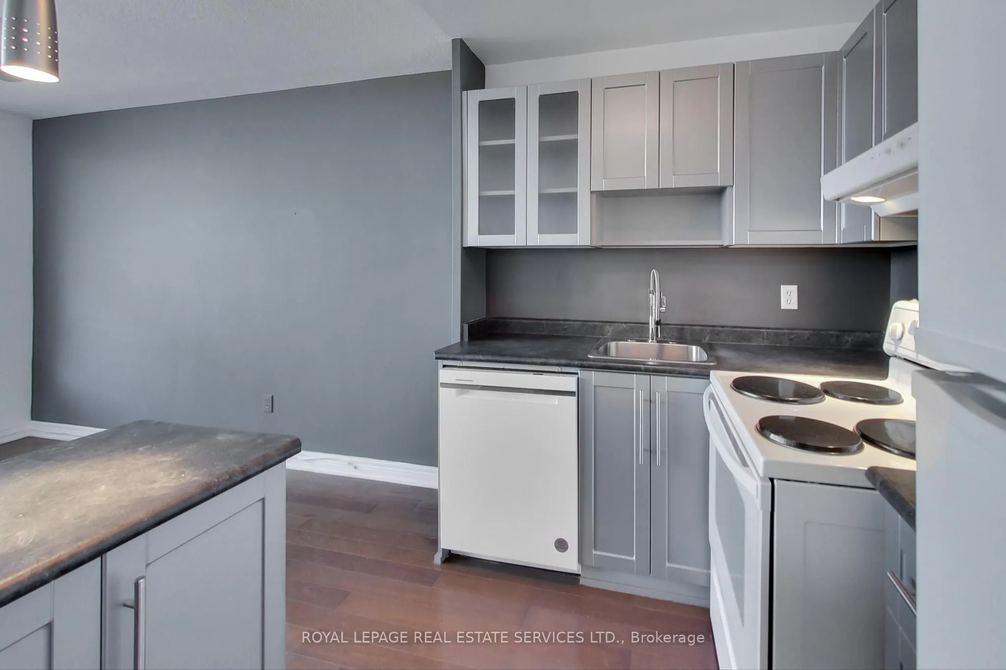 40 Homewood Avenue, #1412