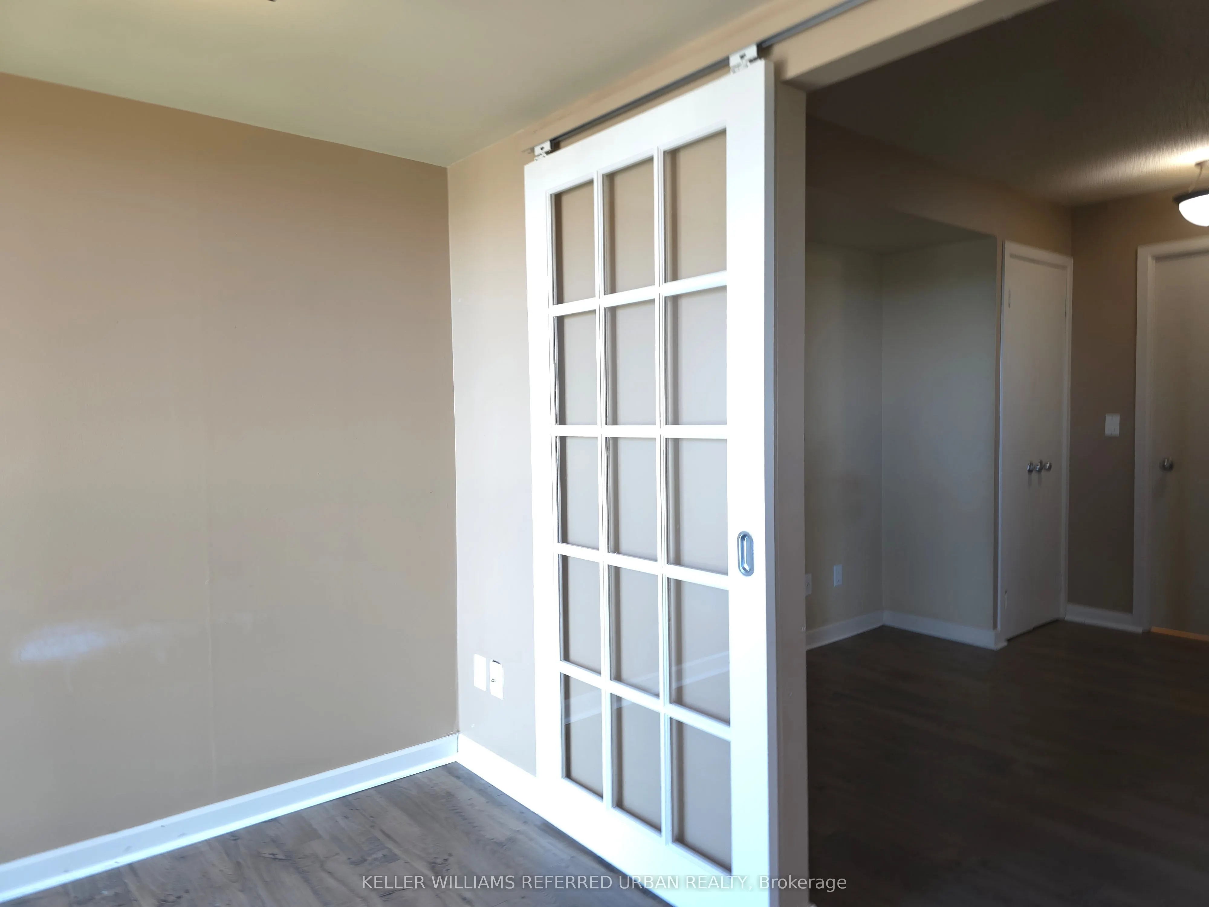8 Park Road, #1908