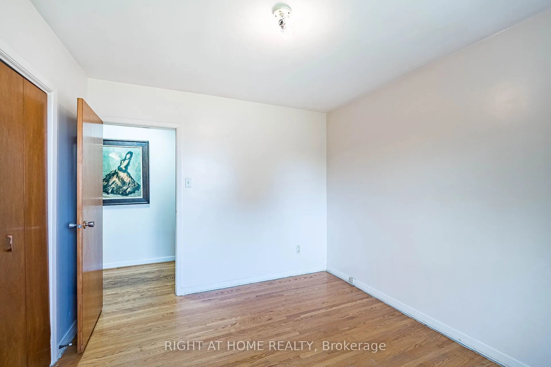 233 Faywood Boulevard