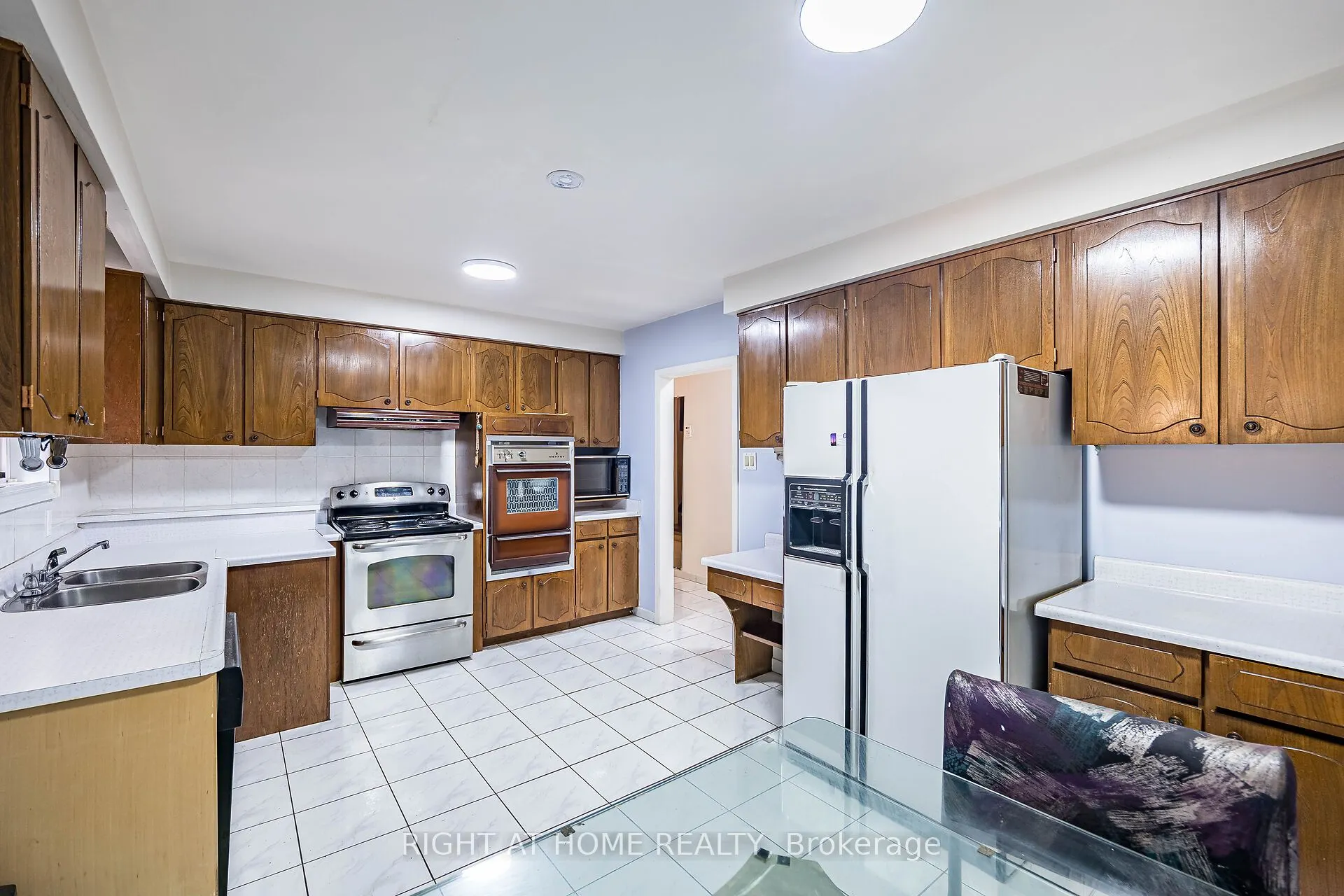 233 Faywood Boulevard