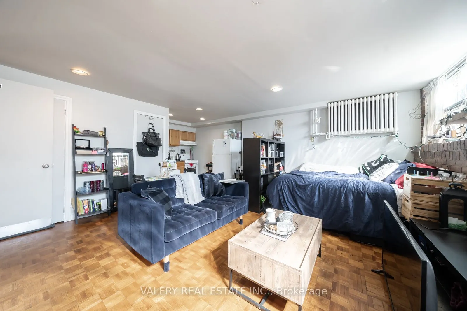 35 Pinewood Avenue