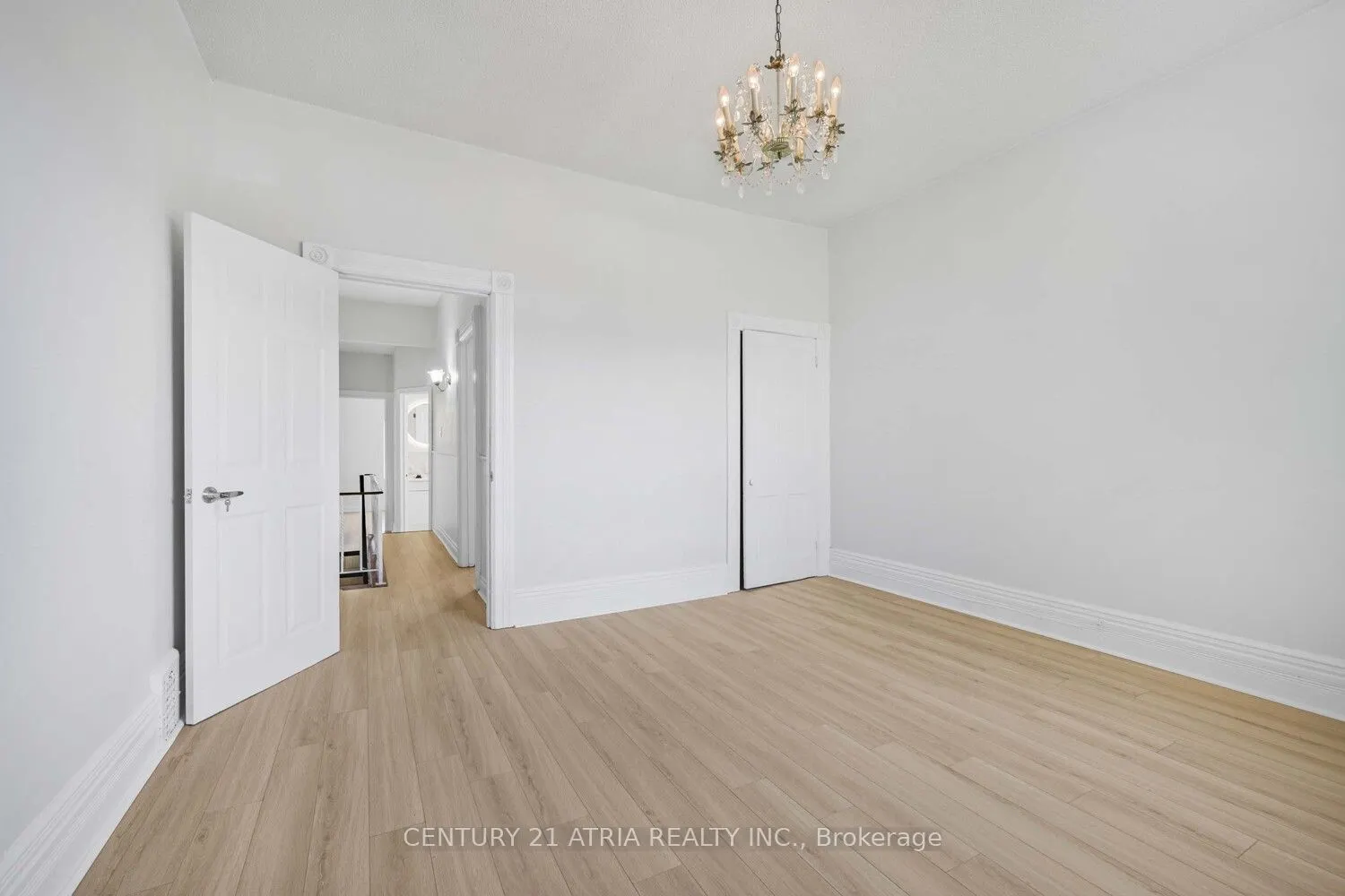 81 Montrose Avenue