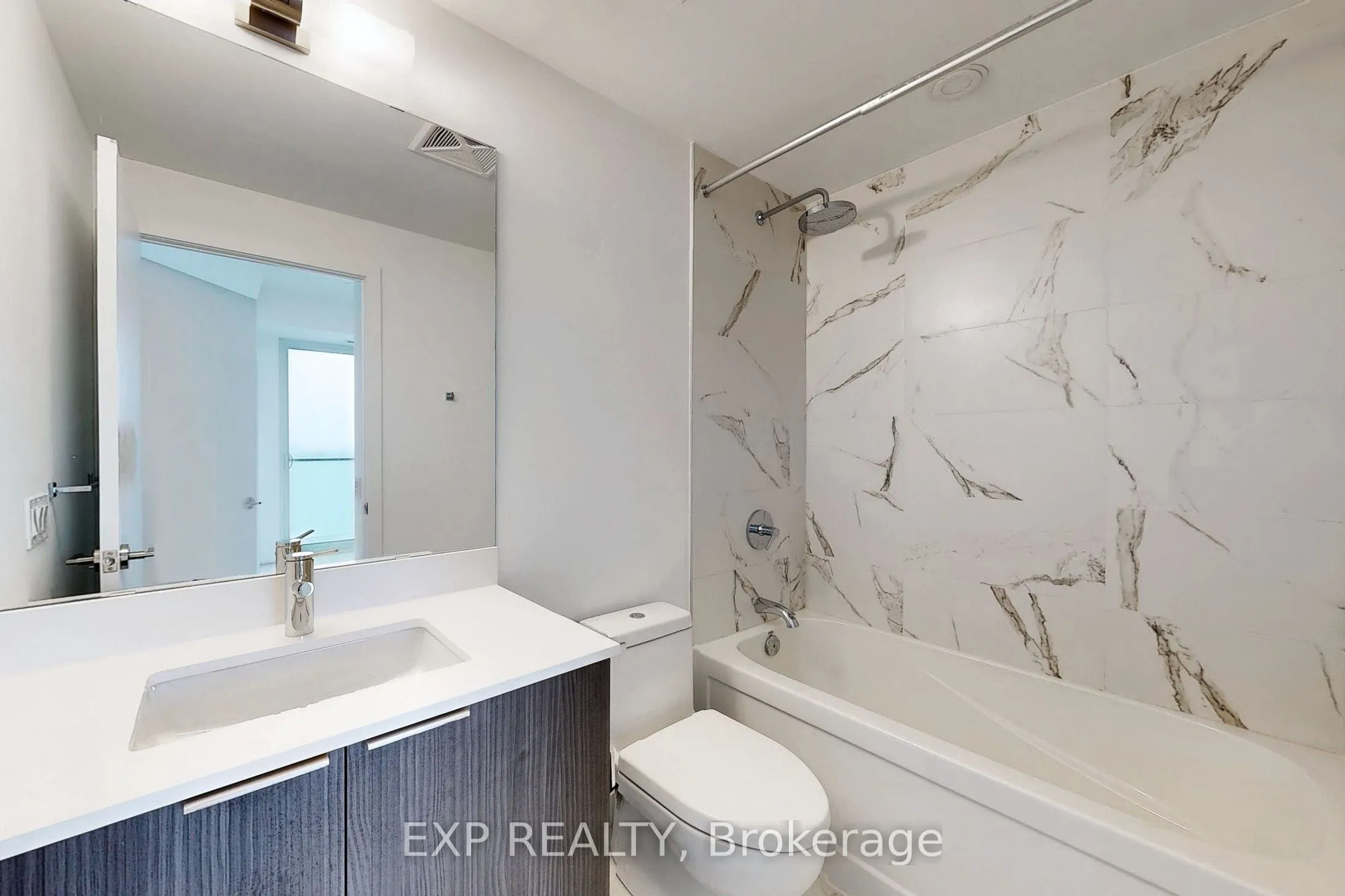 7 Golden Lion Hts Avenue, #1409
