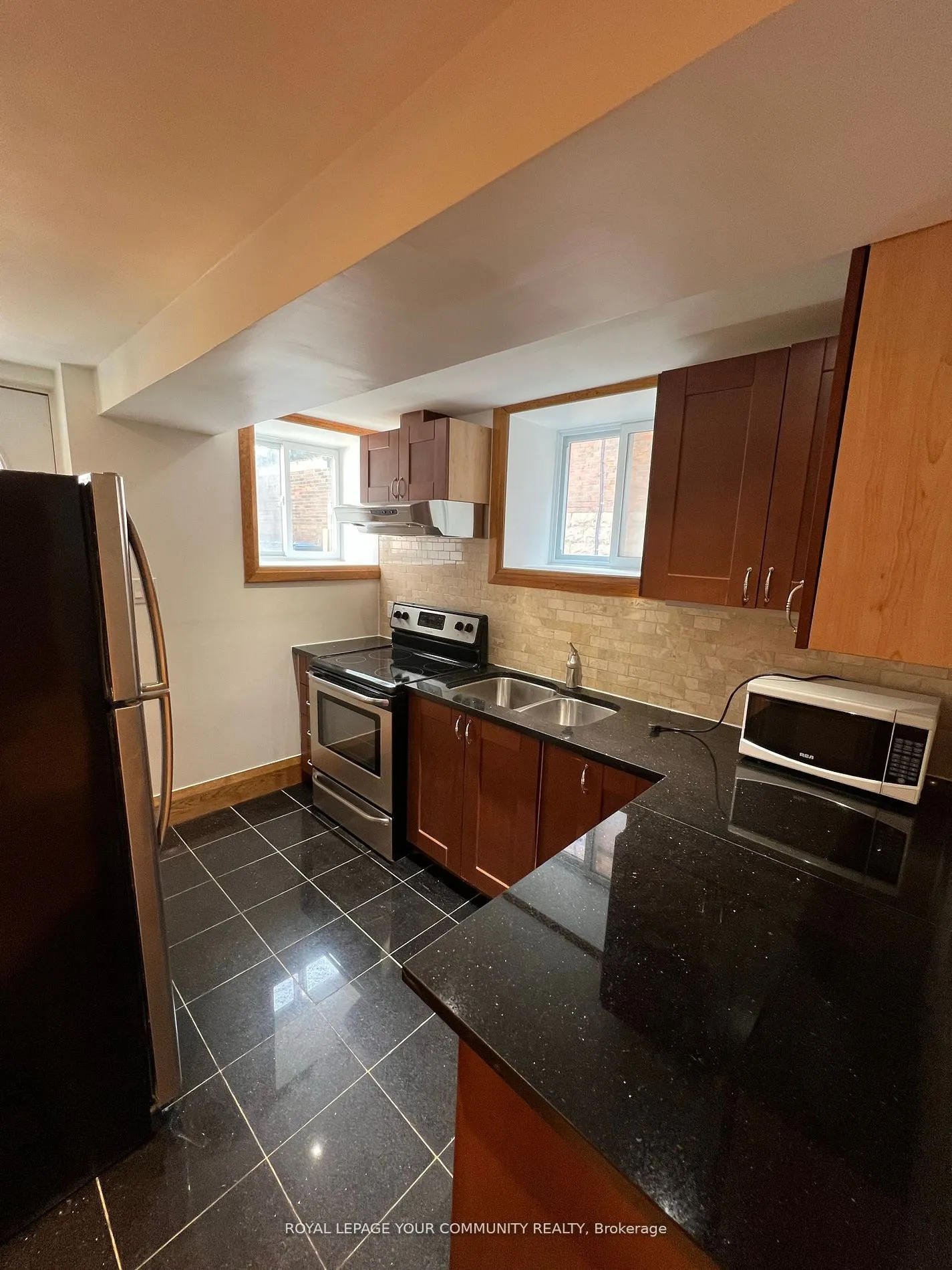 179 St Clair Avenue E, #Rear