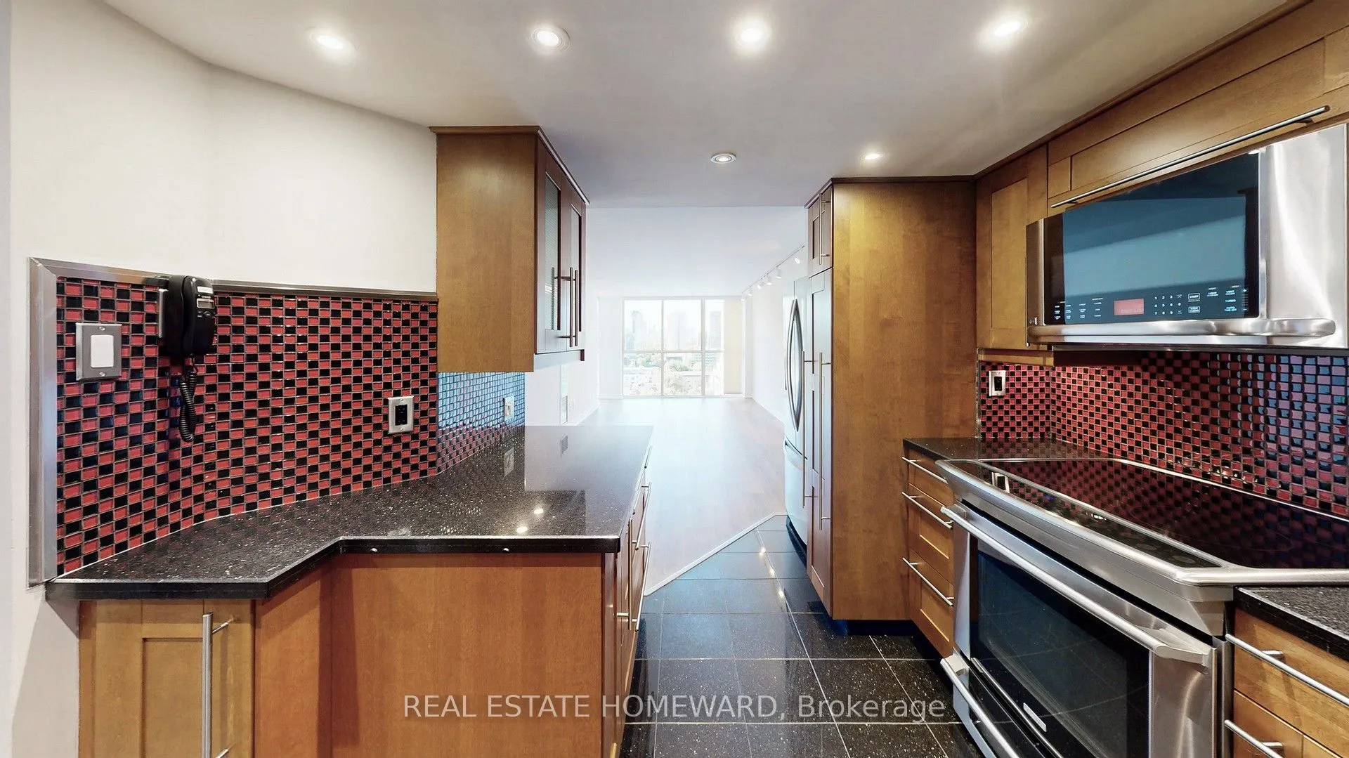 15 Maitland Place, #1806