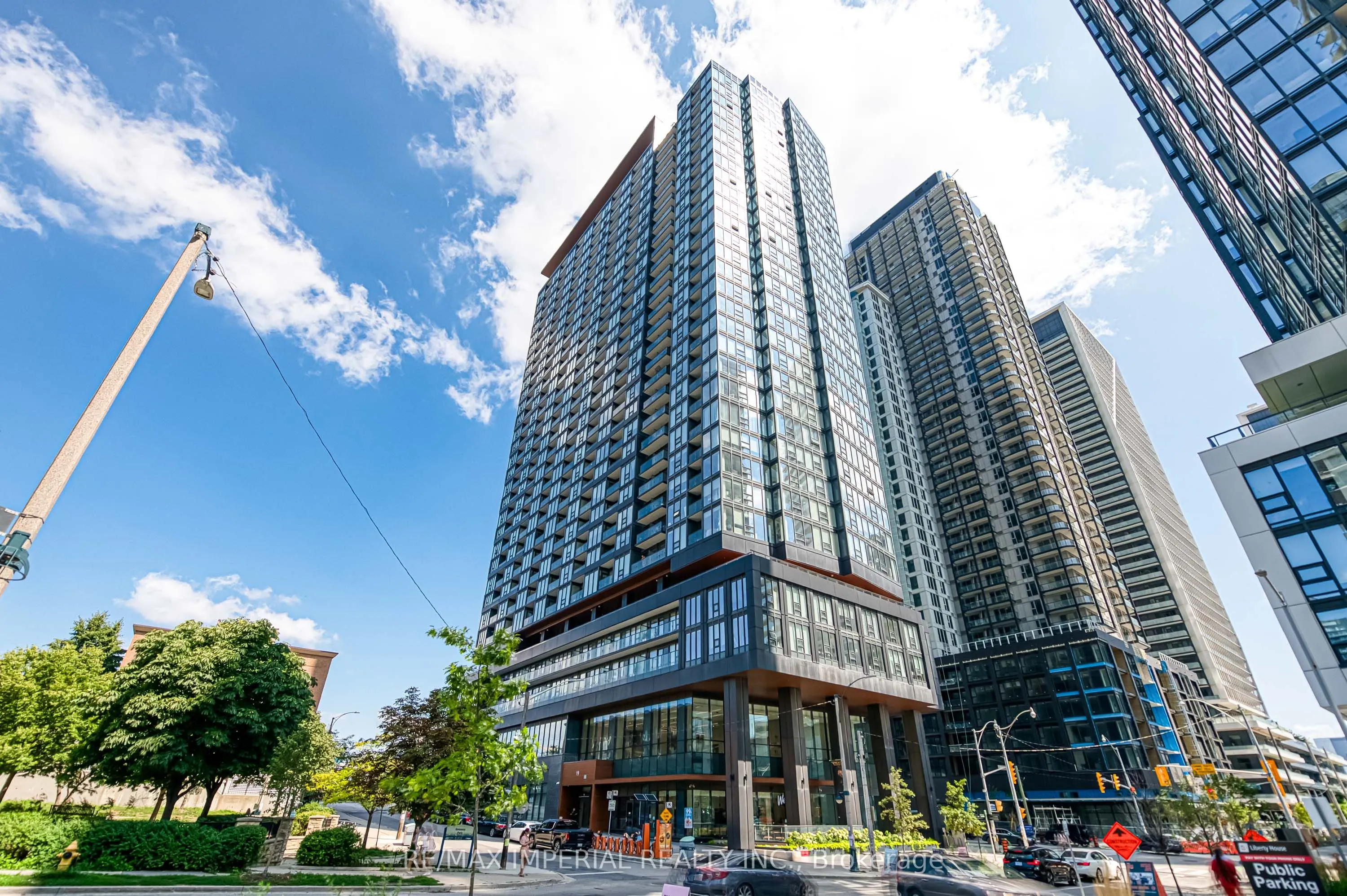19 WESTERN BATTERY Road, #3202