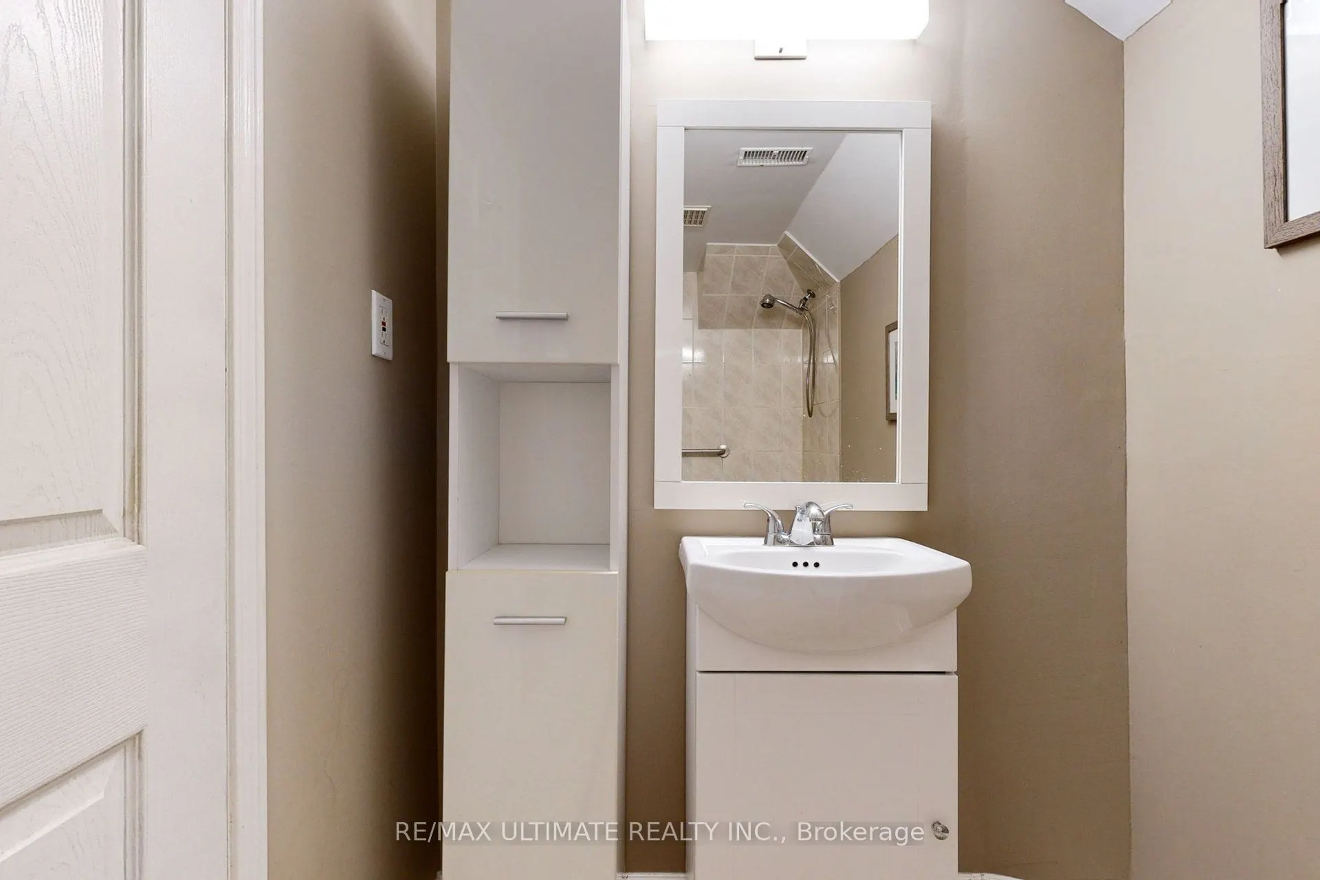470 Oriole Parkway, #Apt 5