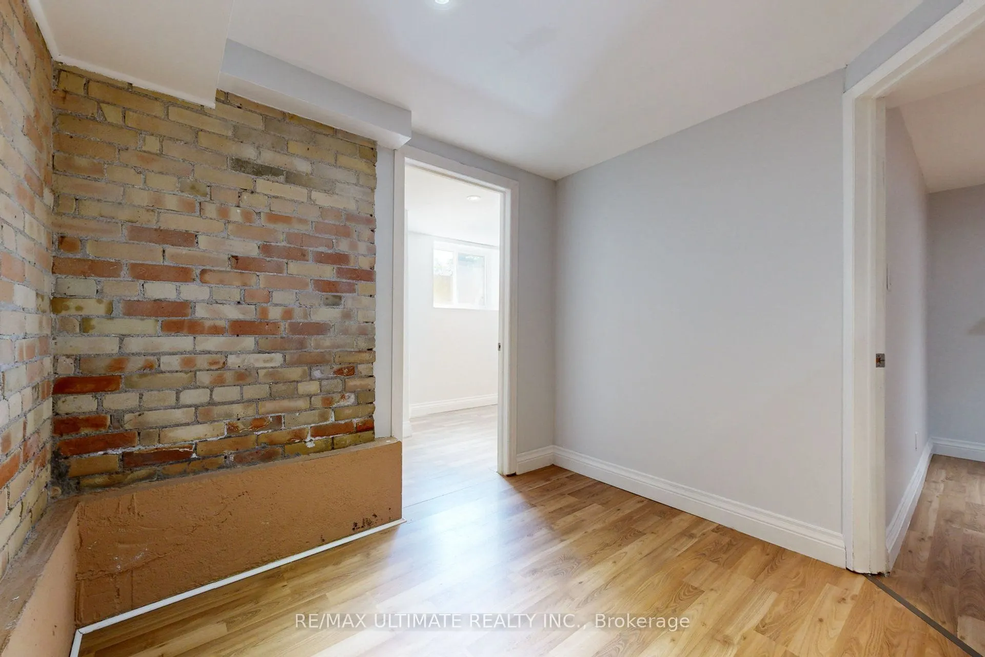 470 Oriole Parkway, #Apt 5