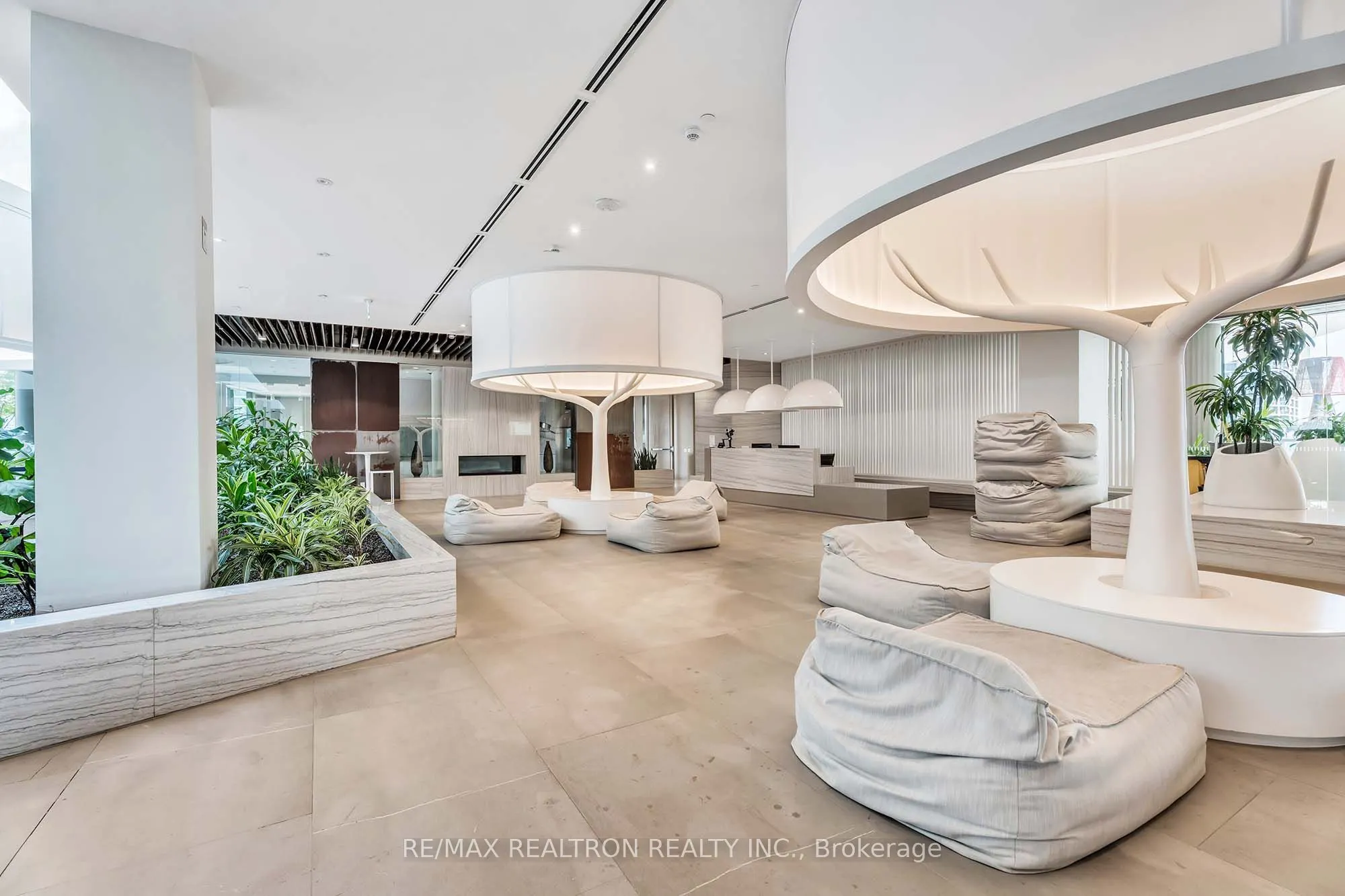 88 Harbour Street #4004