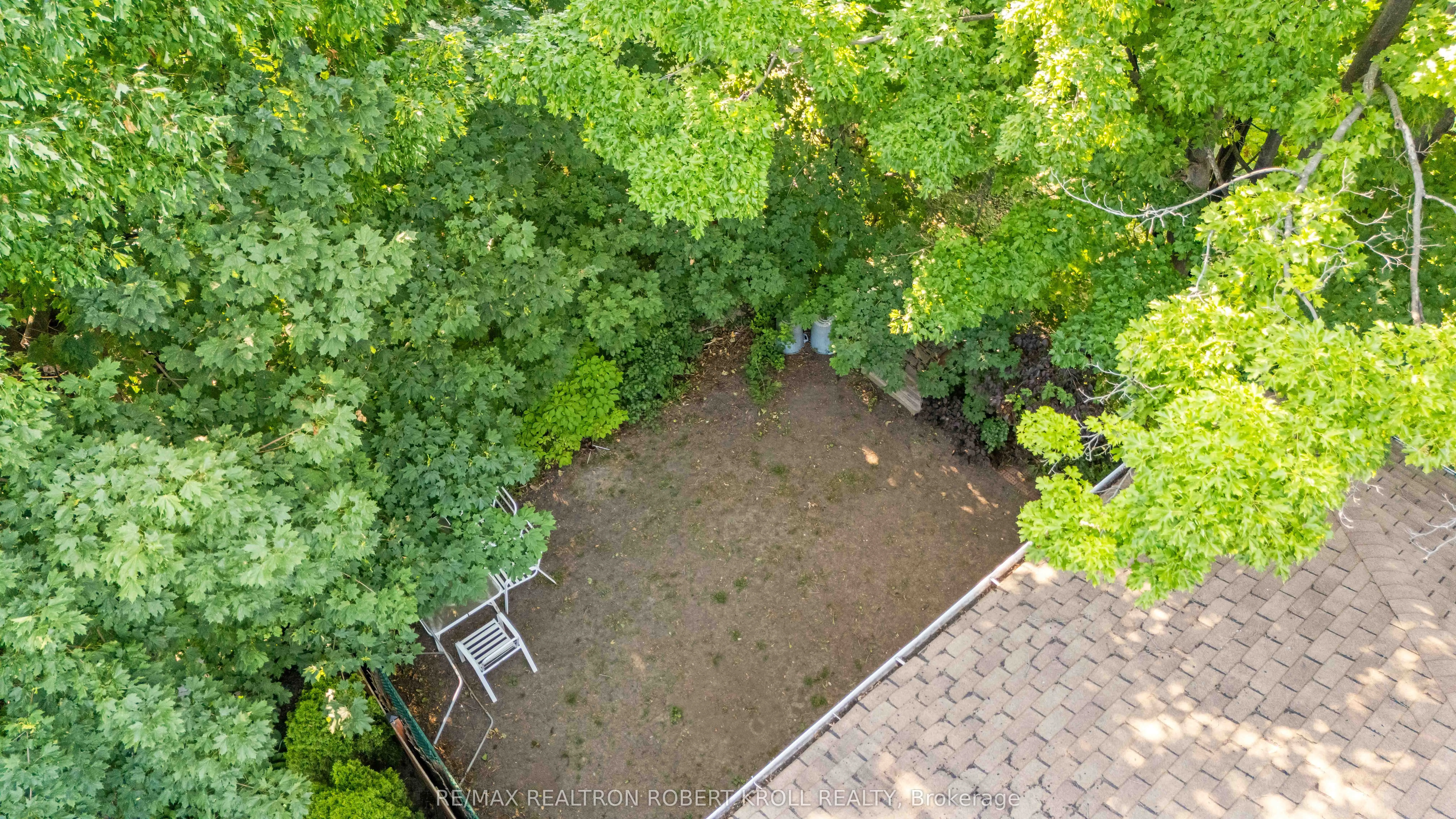 92 Elise Terrace