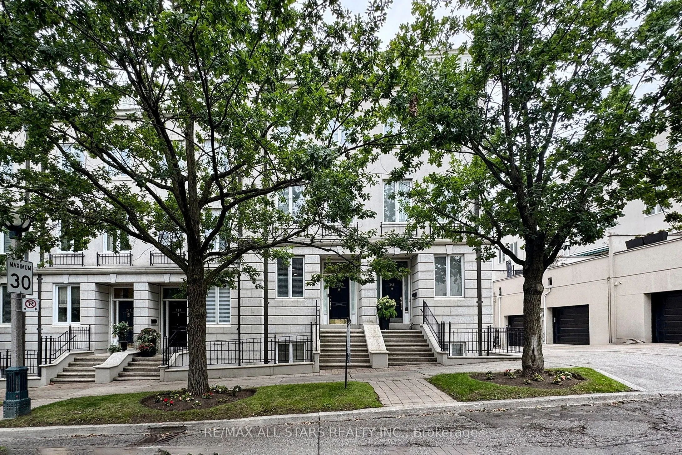 246 Walmer Road