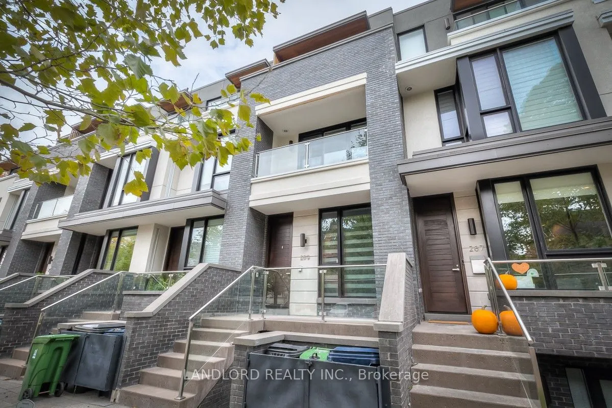 289 Roxton Road