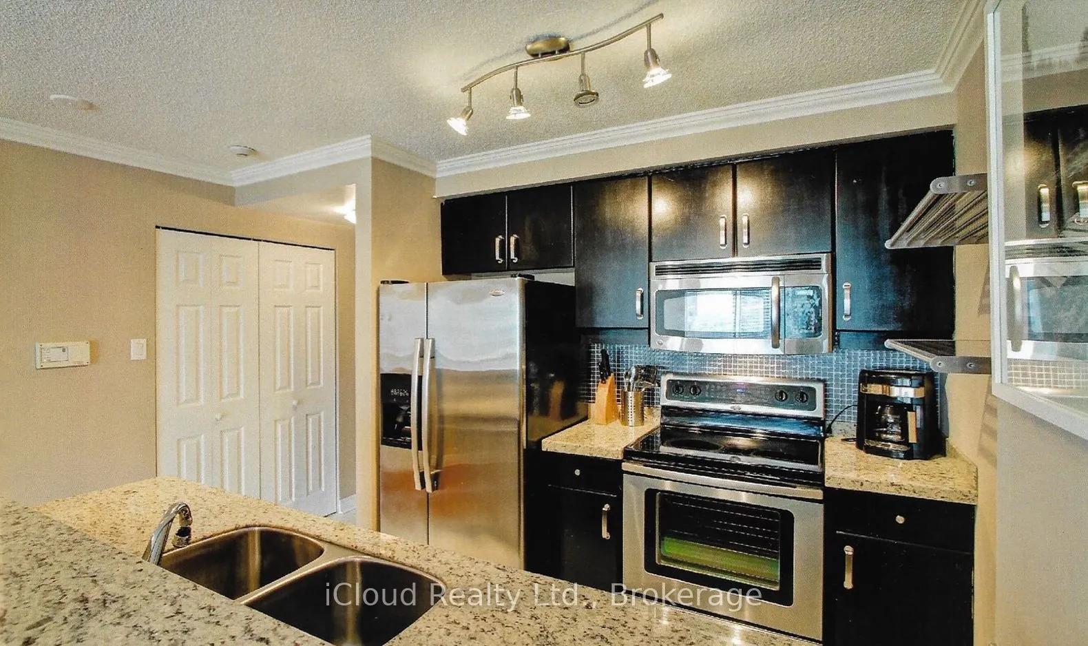 10 Queens Quay W, #2109