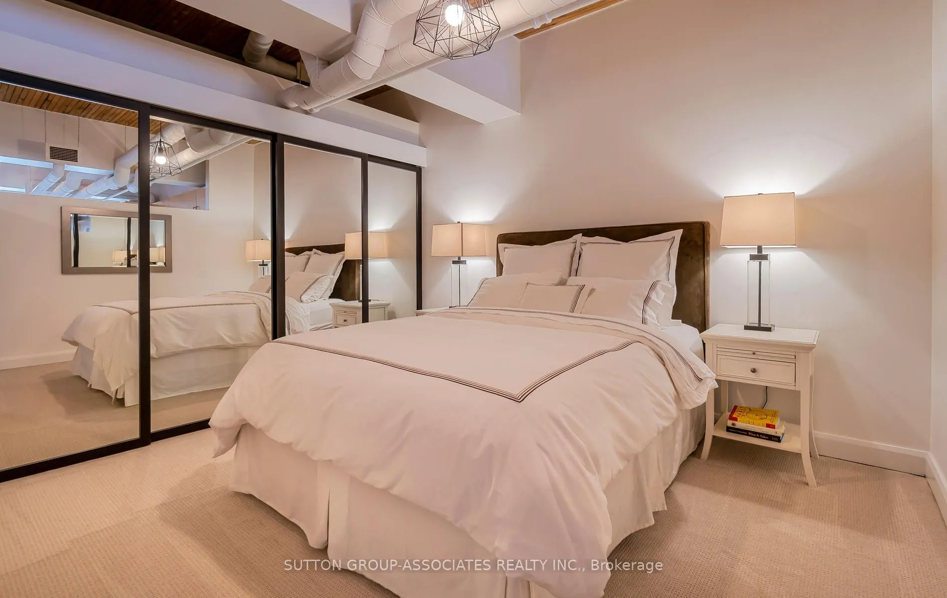 993 Queen Street W, #307
